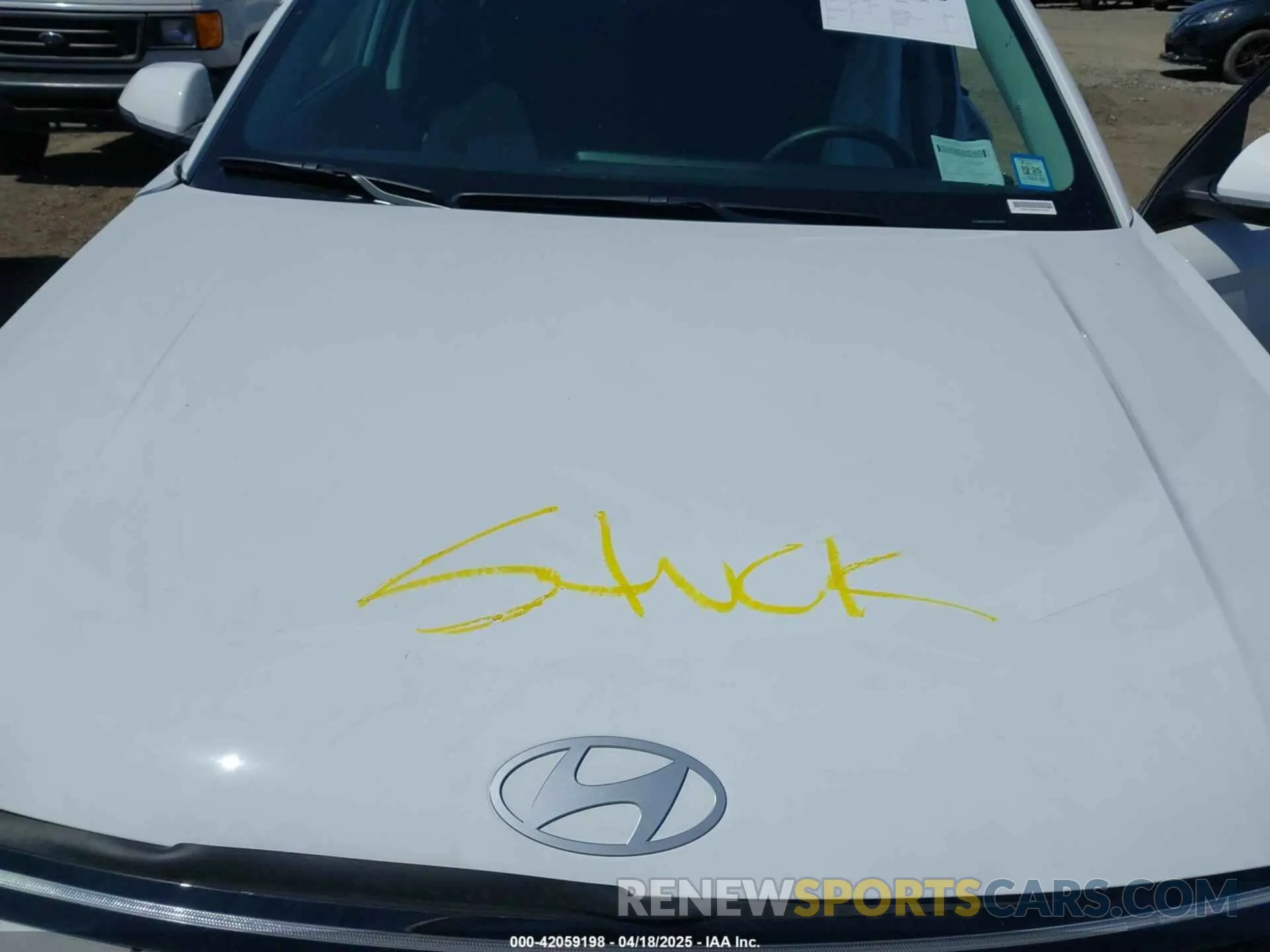 10 fotografías del automóvil dañado KM8HCCAB0SU214649 HYUNDAI KONA 2025