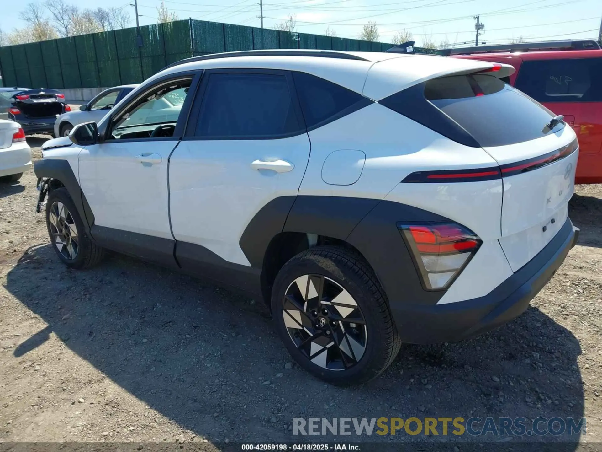3 fotografías del automóvil dañado KM8HCCAB0SU214649 HYUNDAI KONA 2025