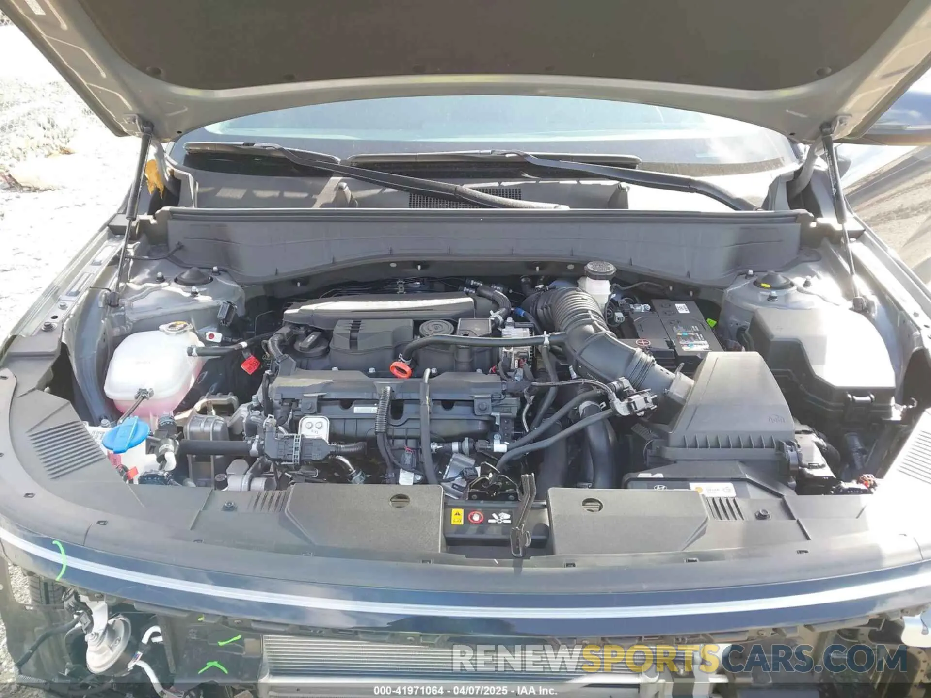 10 fotografías del automóvil dañado KM8HECA39SU190015 HYUNDAI KONA 2025