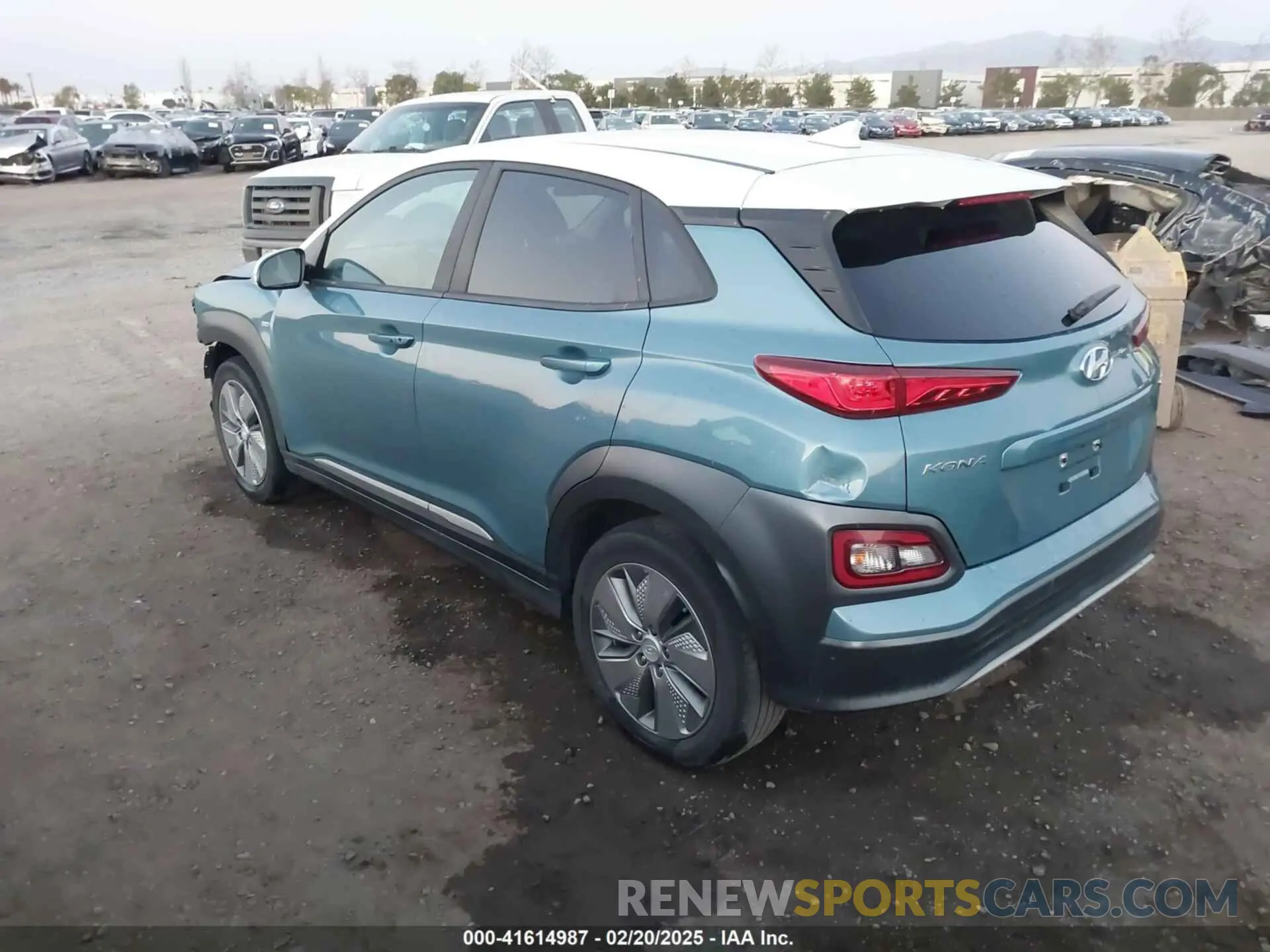 3 fotografías del automóvil dañado KM8K23AG3LU072237 HYUNDAI KONA ELECTRIC 2020