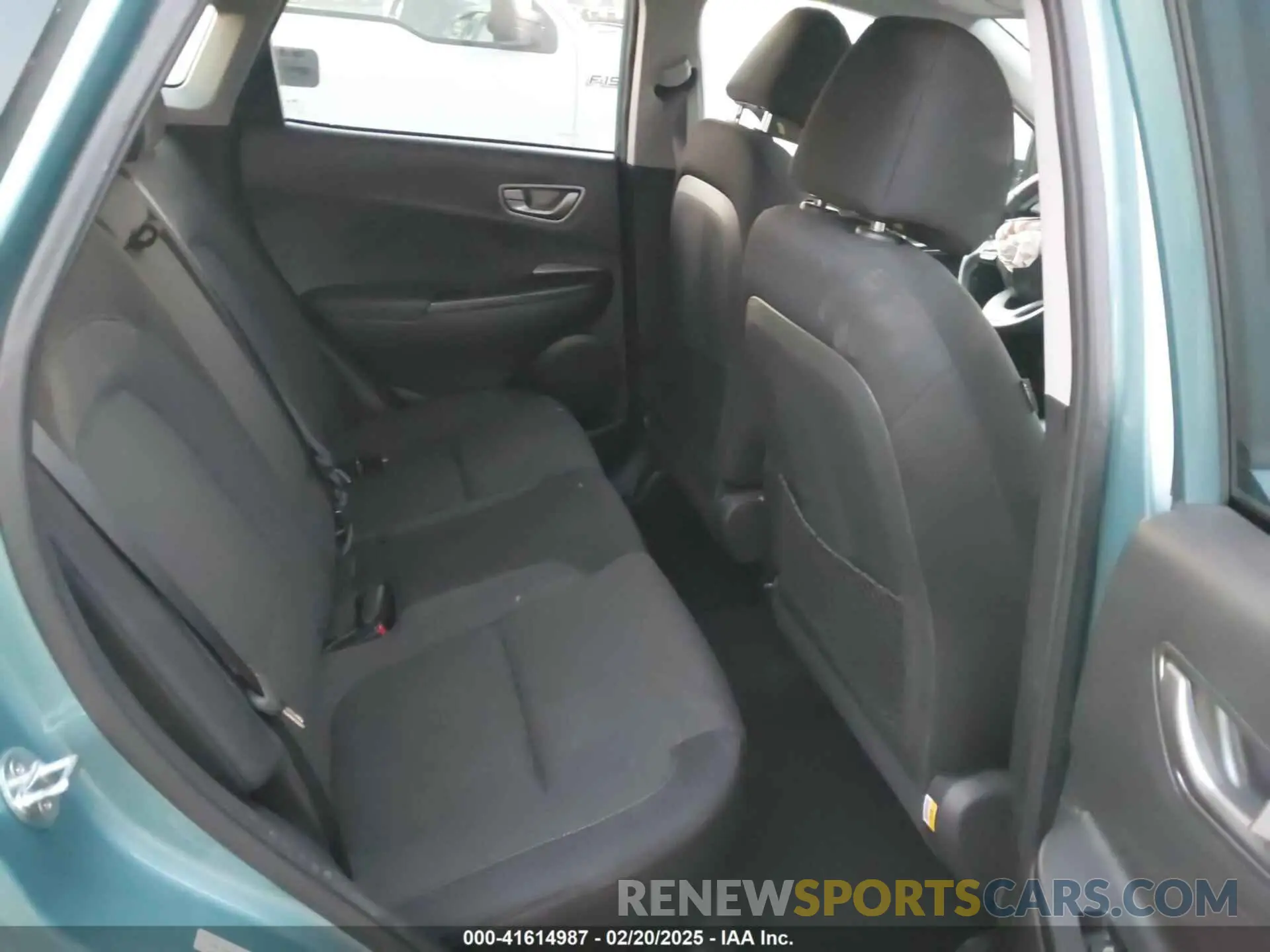 8 fotografías del automóvil dañado KM8K23AG3LU072237 HYUNDAI KONA ELECTRIC 2020