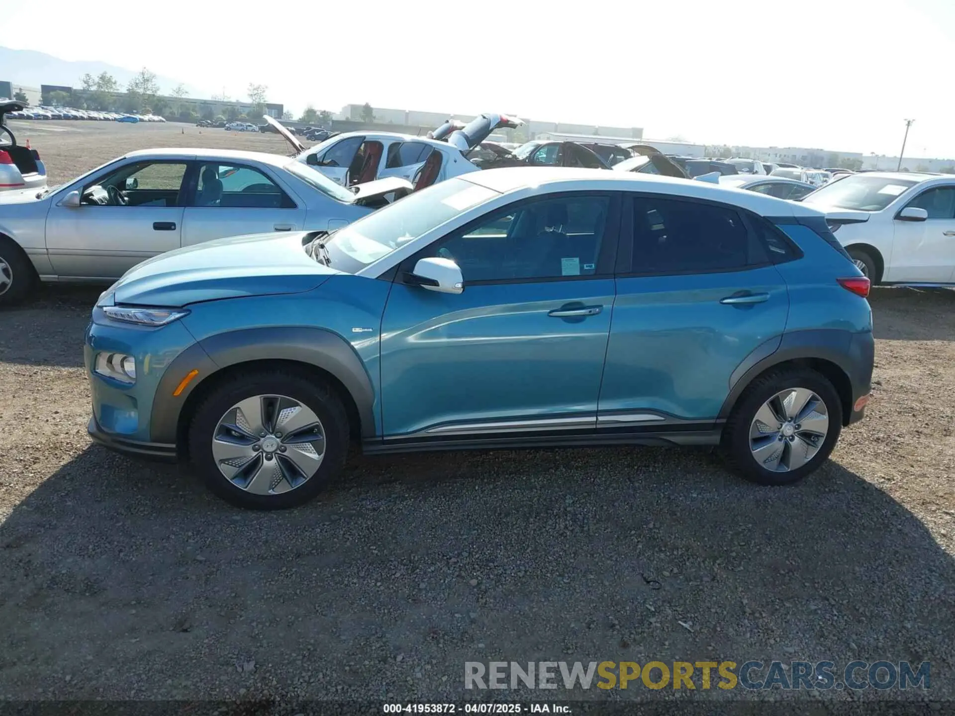 15 fotografías del automóvil dañado KM8K23AG8LU065039 HYUNDAI KONA ELECTRIC 2020