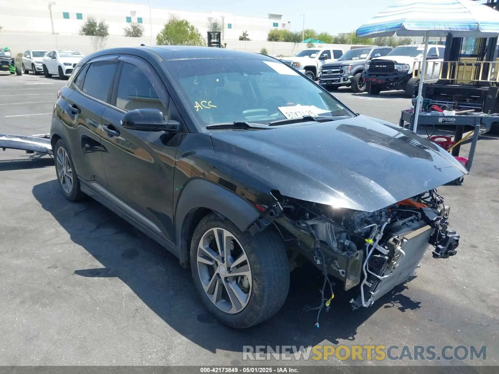 14 fotografías del automóvil dañado KM8K33AG7LU058922 HYUNDAI KONA ELECTRIC 2020