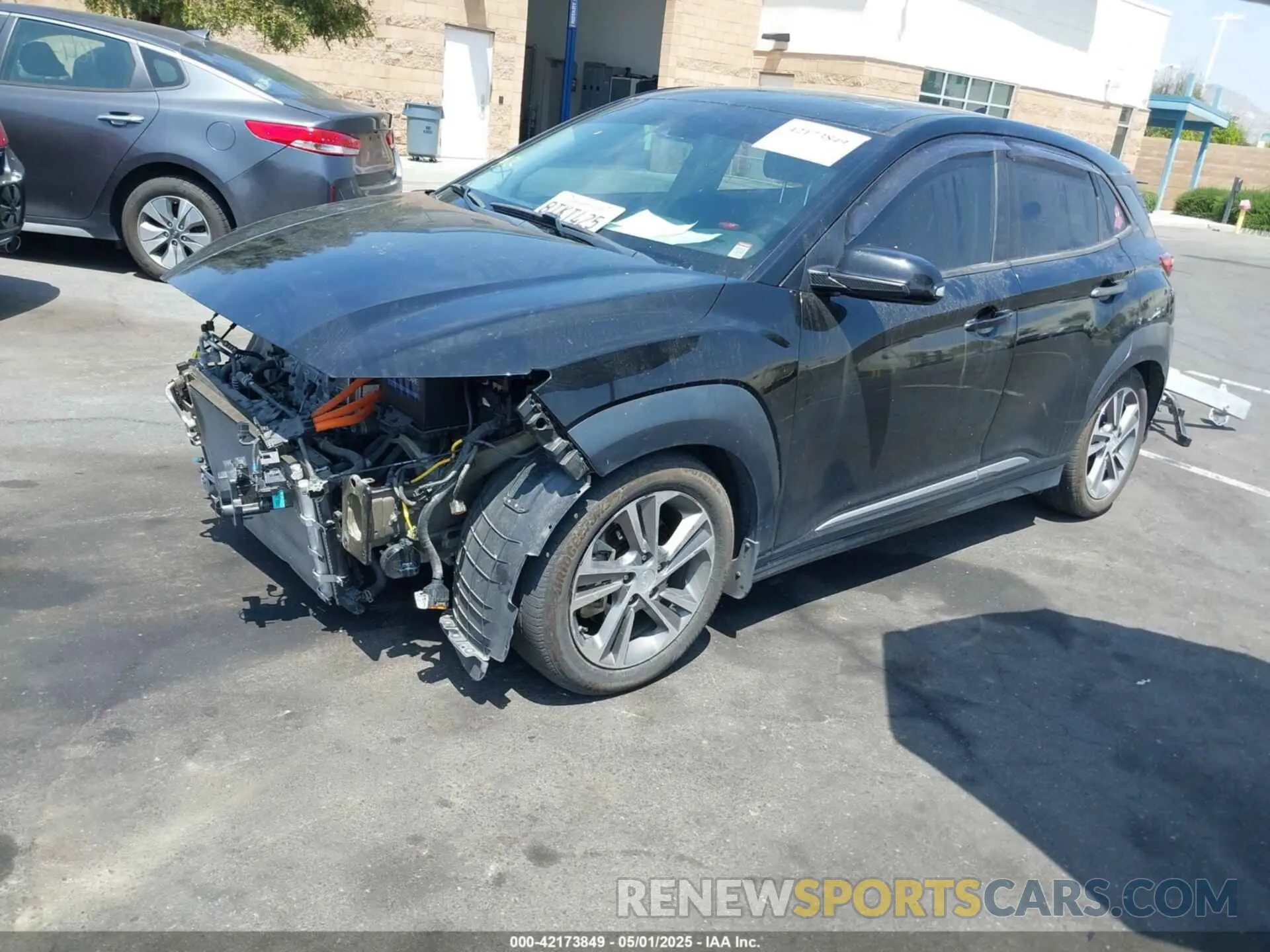 2 fotografías del automóvil dañado KM8K33AG7LU058922 HYUNDAI KONA ELECTRIC 2020