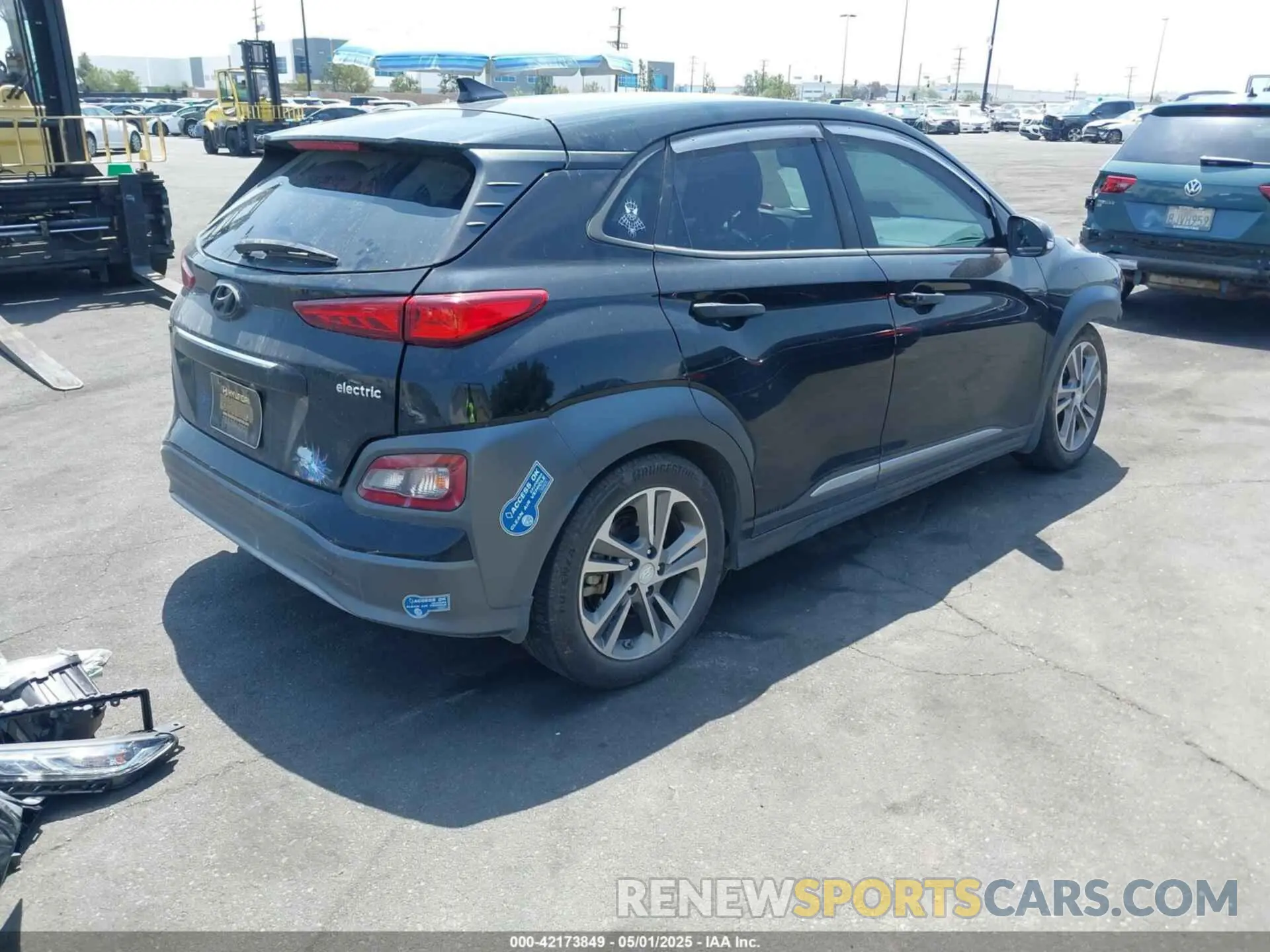 4 fotografías del automóvil dañado KM8K33AG7LU058922 HYUNDAI KONA ELECTRIC 2020