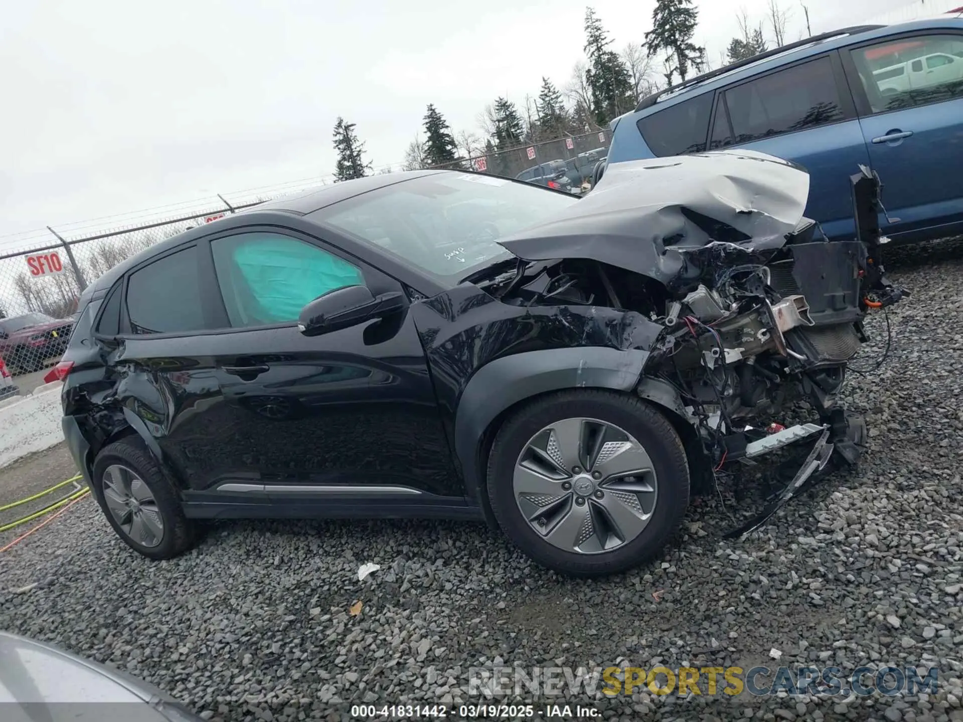 13 fotografías del automóvil dañado KM8K33AG0MU110795 HYUNDAI KONA ELECTRIC 2021