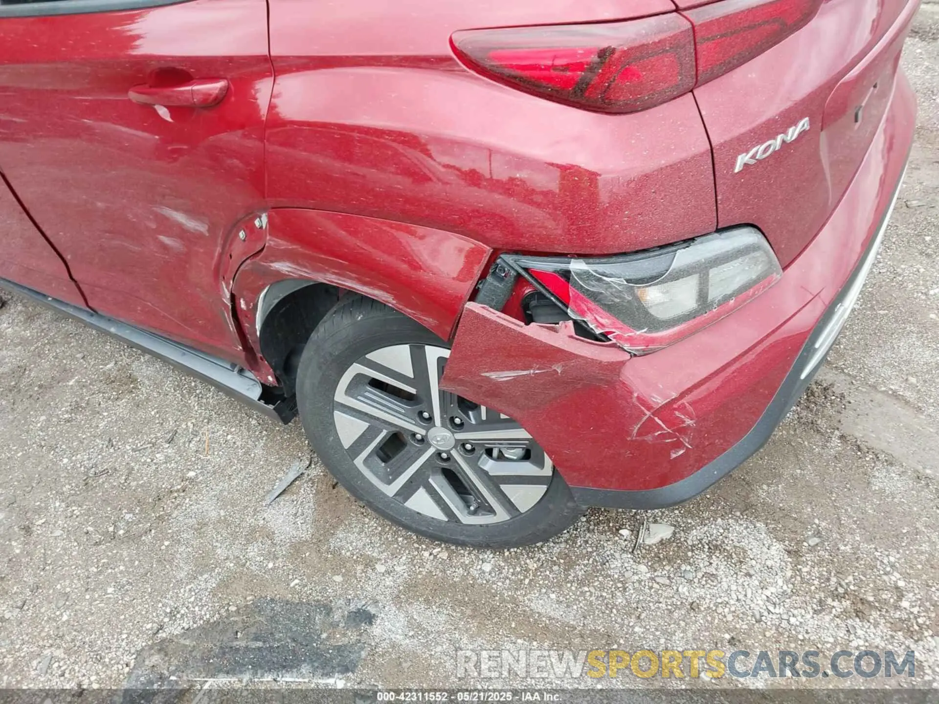 19 fotografías del automóvil dañado KM8K23AG4PU187757 HYUNDAI KONA ELECTRIC 2023