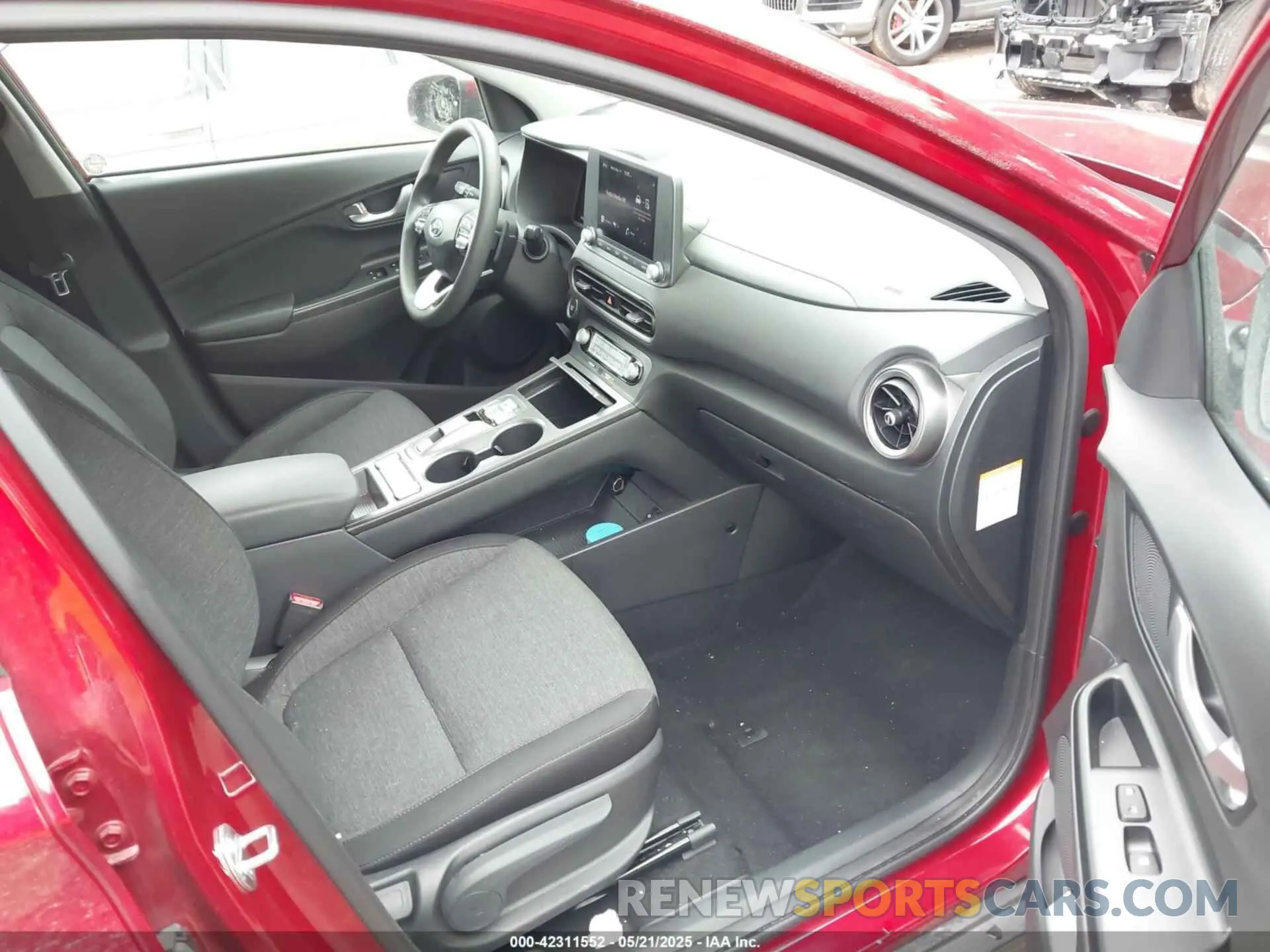 5 fotografías del automóvil dañado KM8K23AG4PU187757 HYUNDAI KONA ELECTRIC 2023