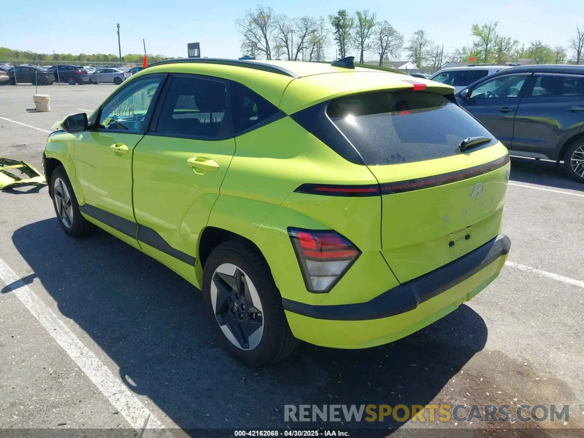 3 fotografías del automóvil dañado KM8HC3A62RU007368 HYUNDAI KONA ELECTRIC 2024