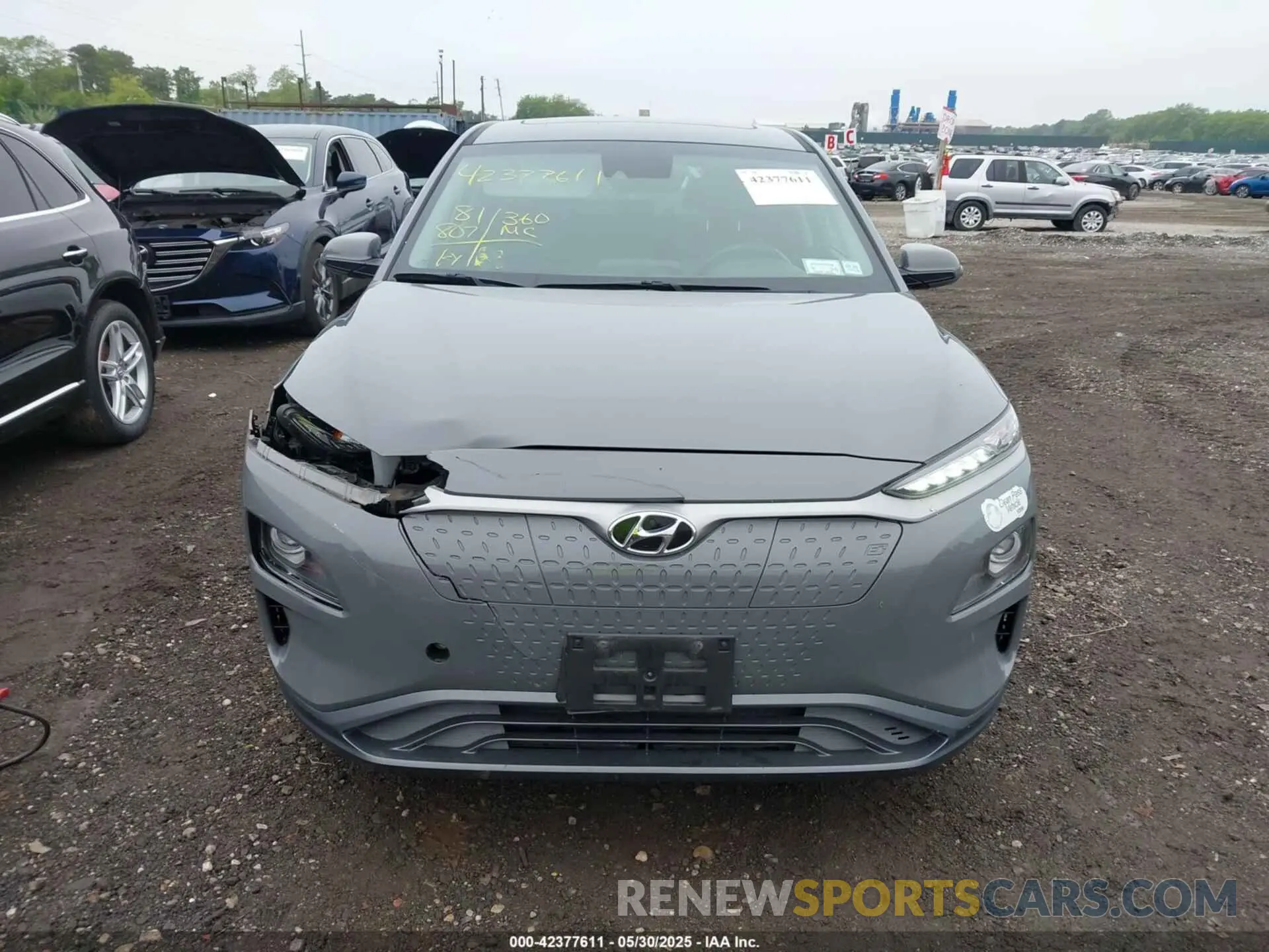 12 fotografías del automóvil dañado KM8K33AG3KU030355 HYUNDAI KONA EV 2019
