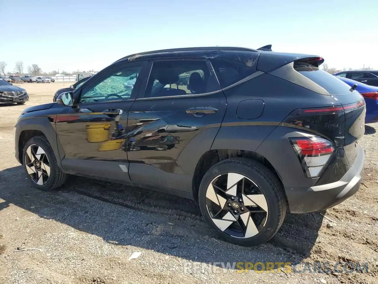 2 fotografías del automóvil dañado KM8HDCA38SU216543 HYUNDAI KONA PREFE 2025