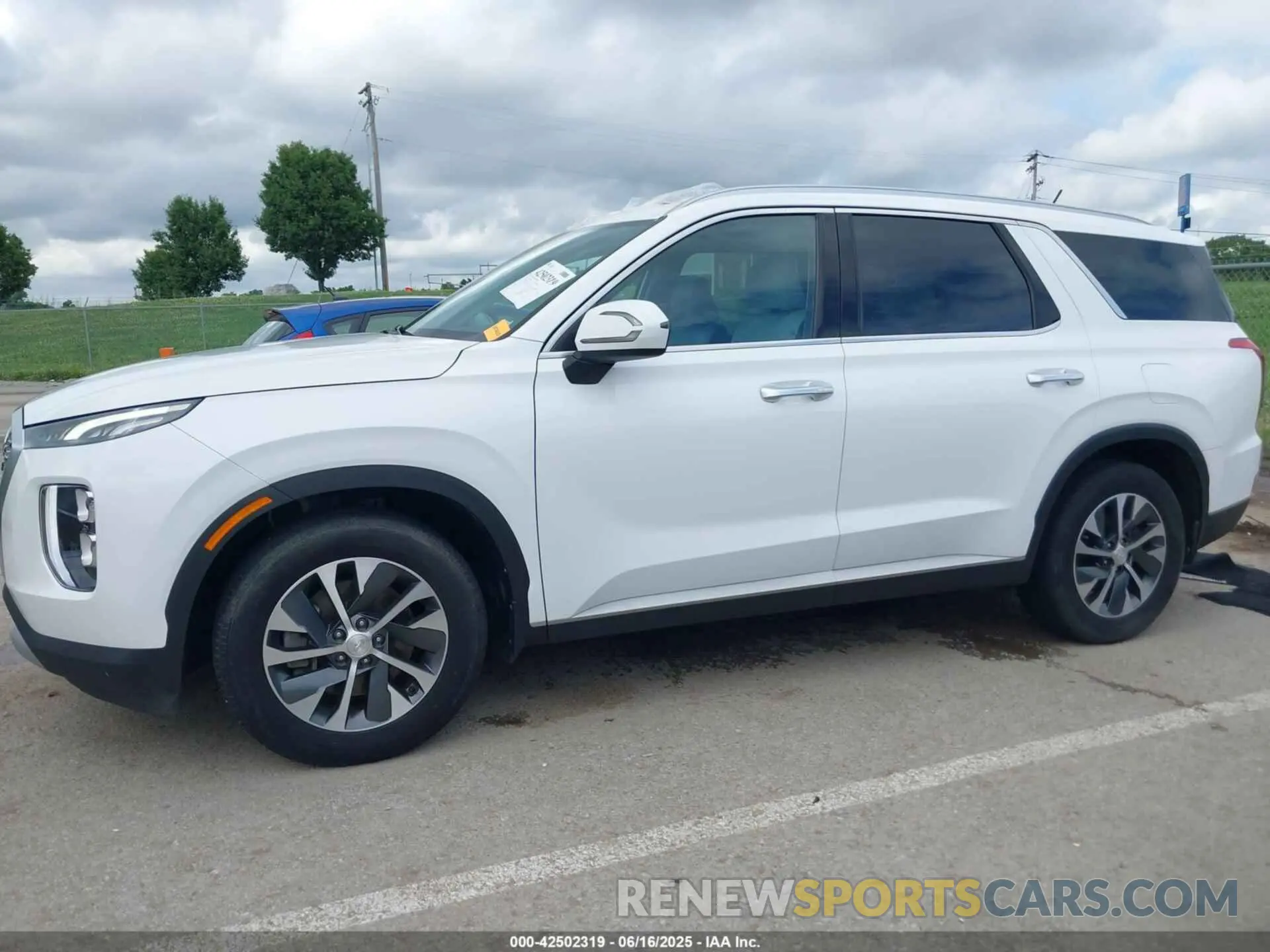 14 fotografías del automóvil dañado KM8R24HE5LU113878 HYUNDAI PALISADE 2020
