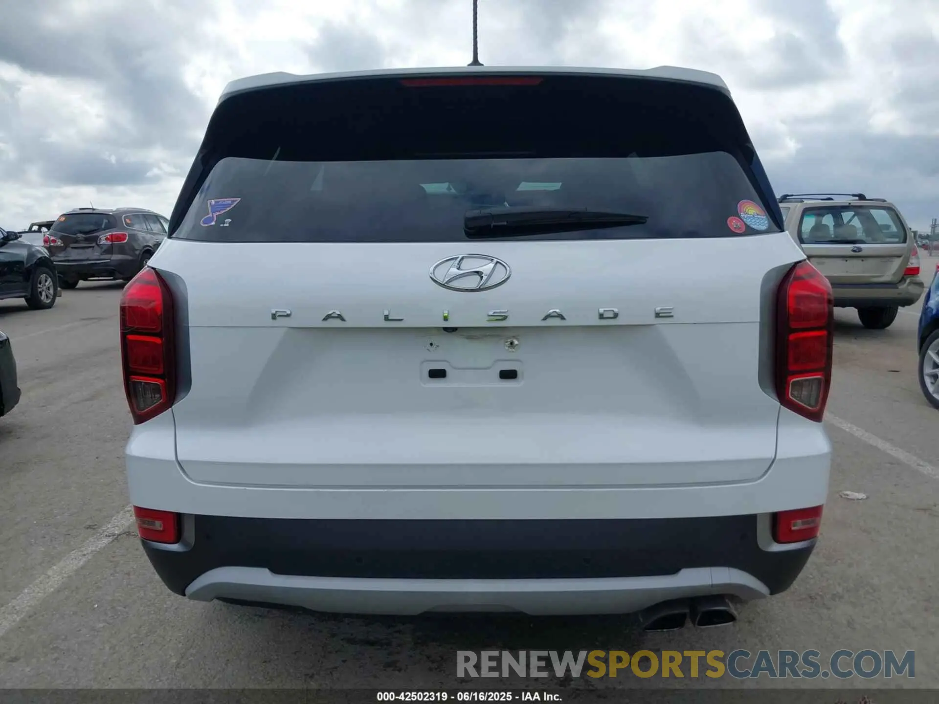16 fotografías del automóvil dañado KM8R24HE5LU113878 HYUNDAI PALISADE 2020