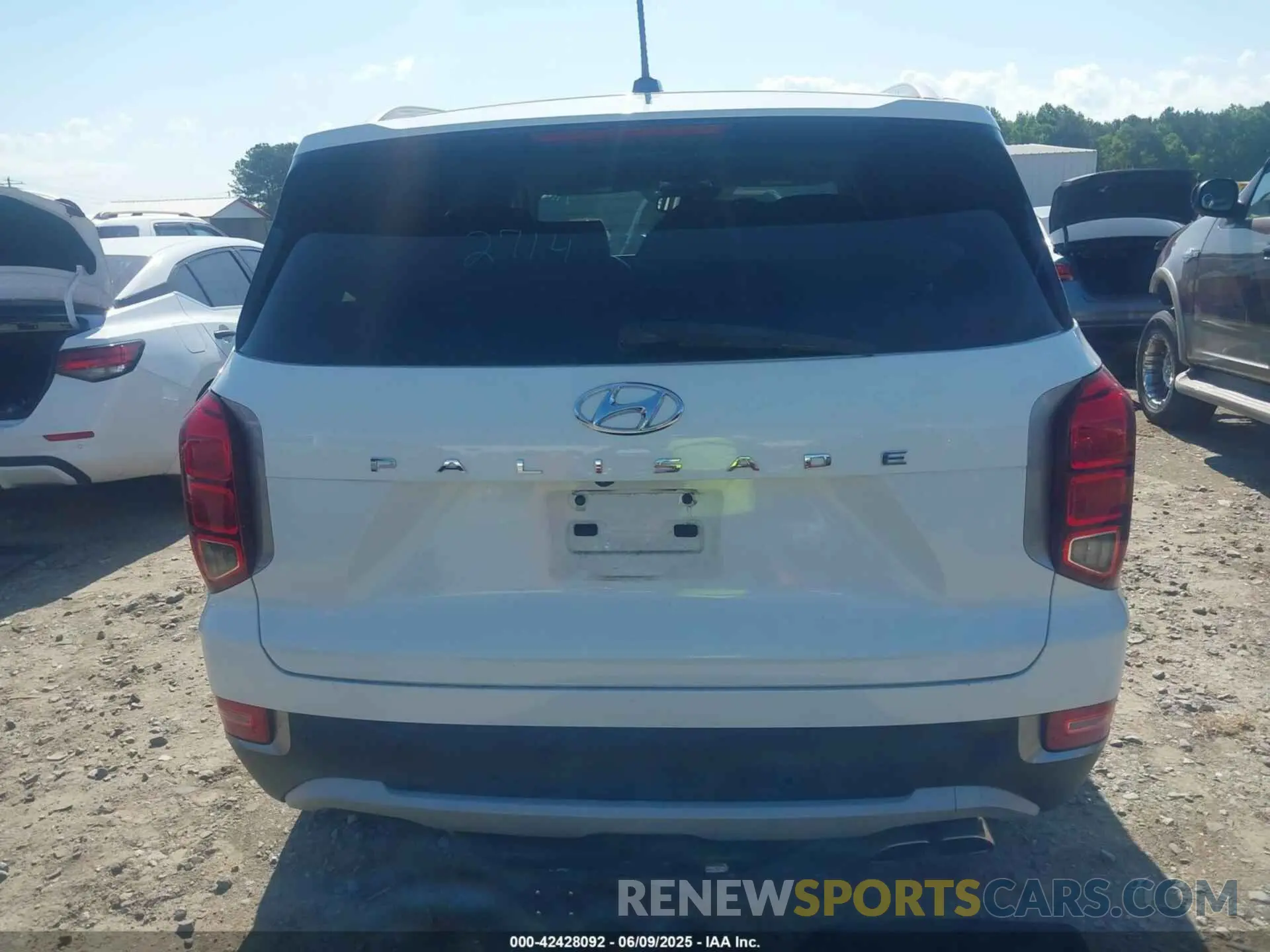 17 fotografías del automóvil dañado KM8R24HE9LU051546 HYUNDAI PALISADE 2020