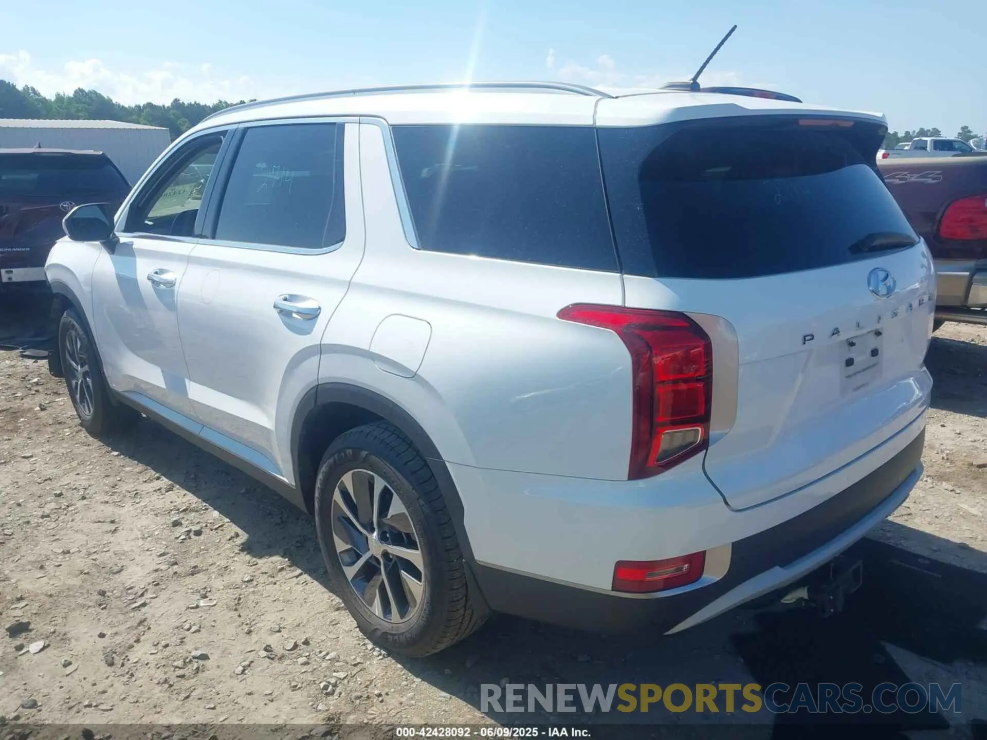 3 fotografías del automóvil dañado KM8R24HE9LU051546 HYUNDAI PALISADE 2020
