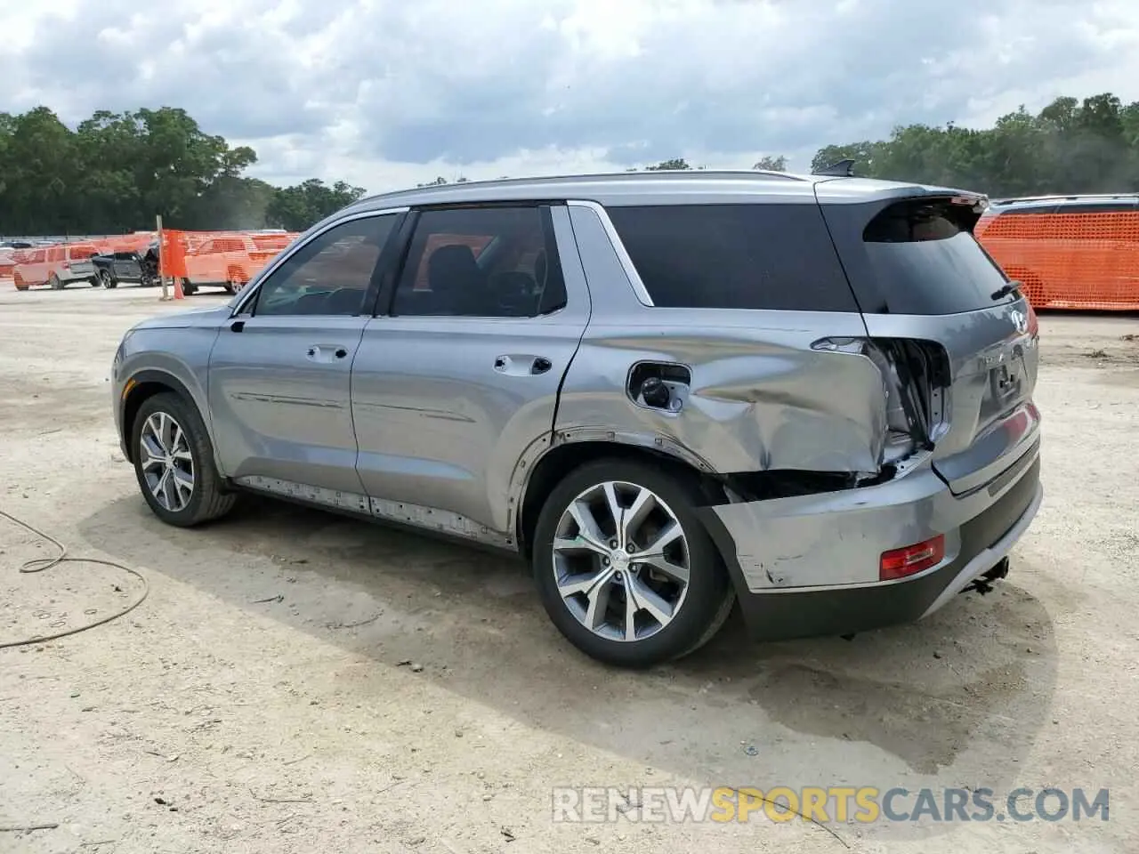 2 fotografías del automóvil dañado KM8R44HE0LU031535 HYUNDAI PALISADE 2020