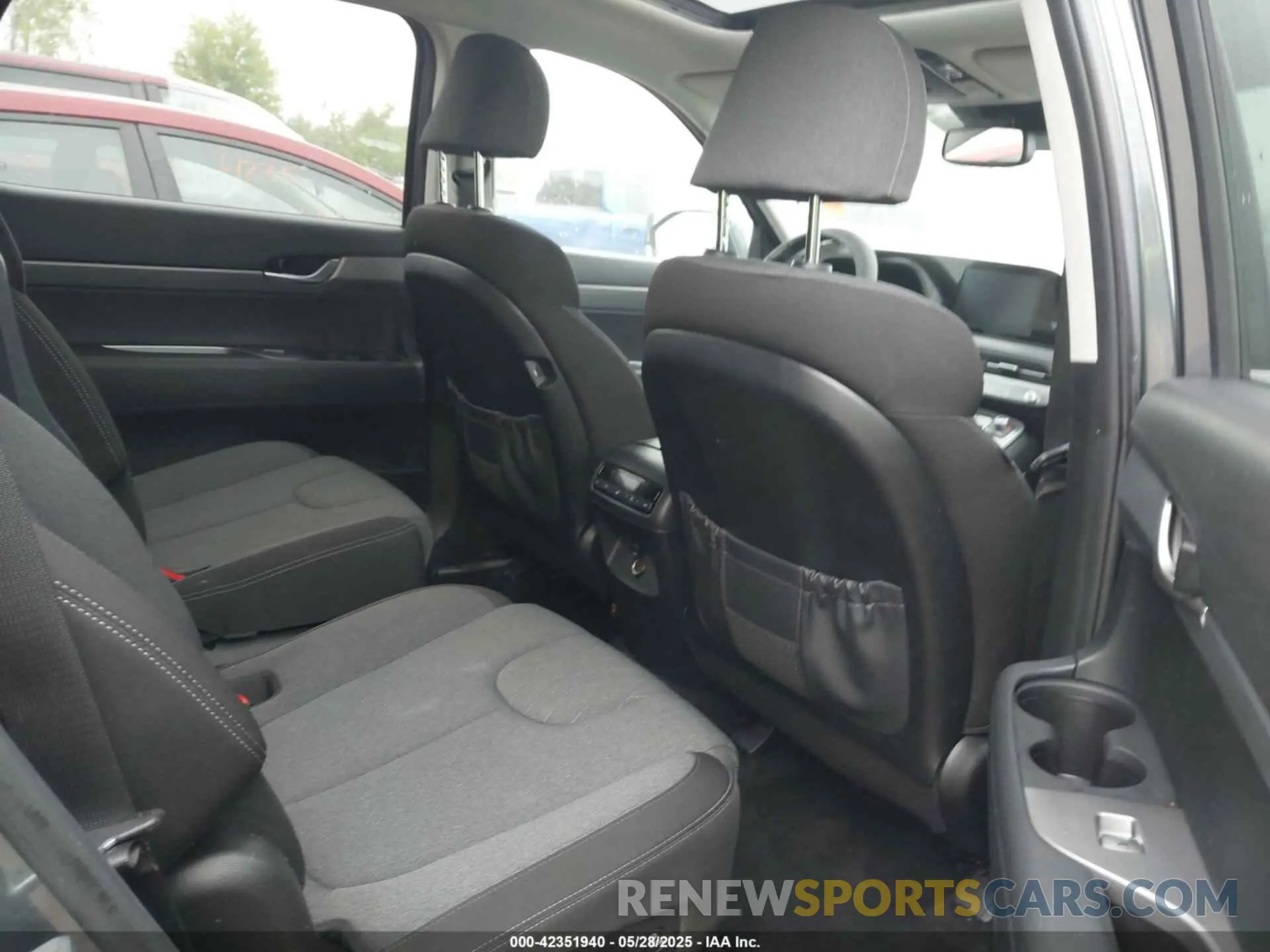 8 fotografías del automóvil dañado KM8R24HE4MU226030 HYUNDAI PALISADE 2021