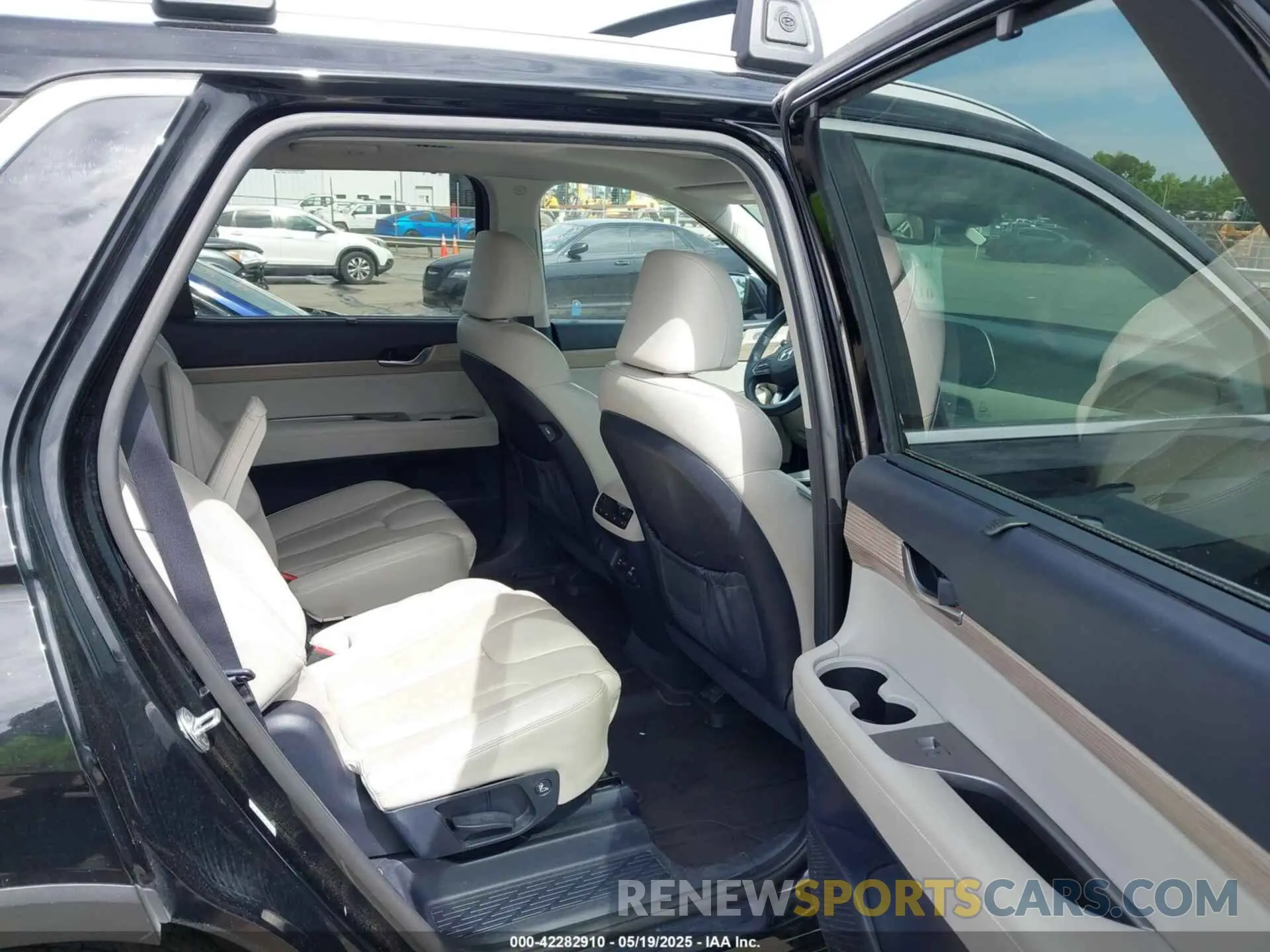 8 fotografías del automóvil dañado KM8R44HE3MU322600 HYUNDAI PALISADE 2021