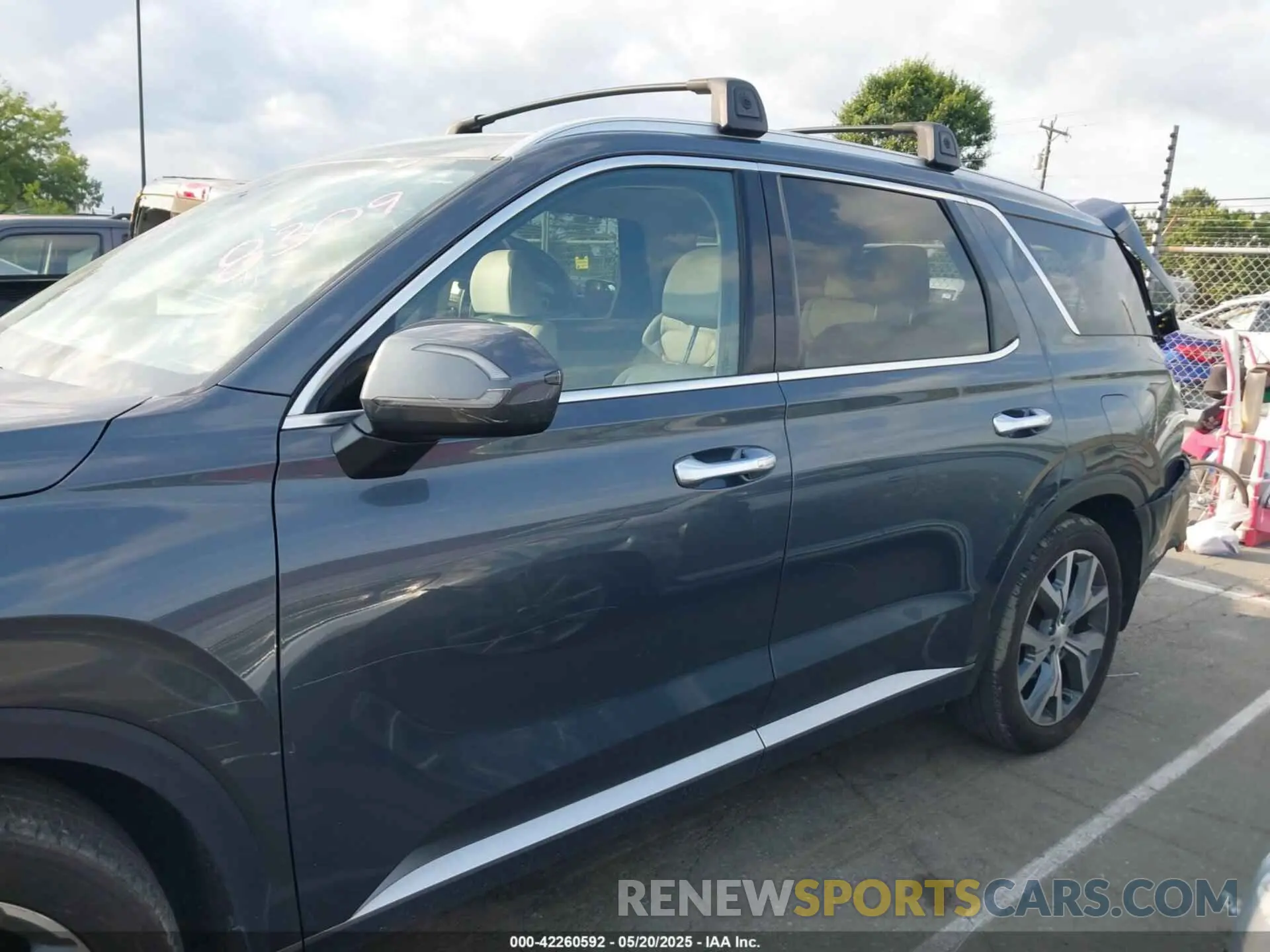14 fotografías del automóvil dañado KM8R44HE5MU238309 HYUNDAI PALISADE 2021