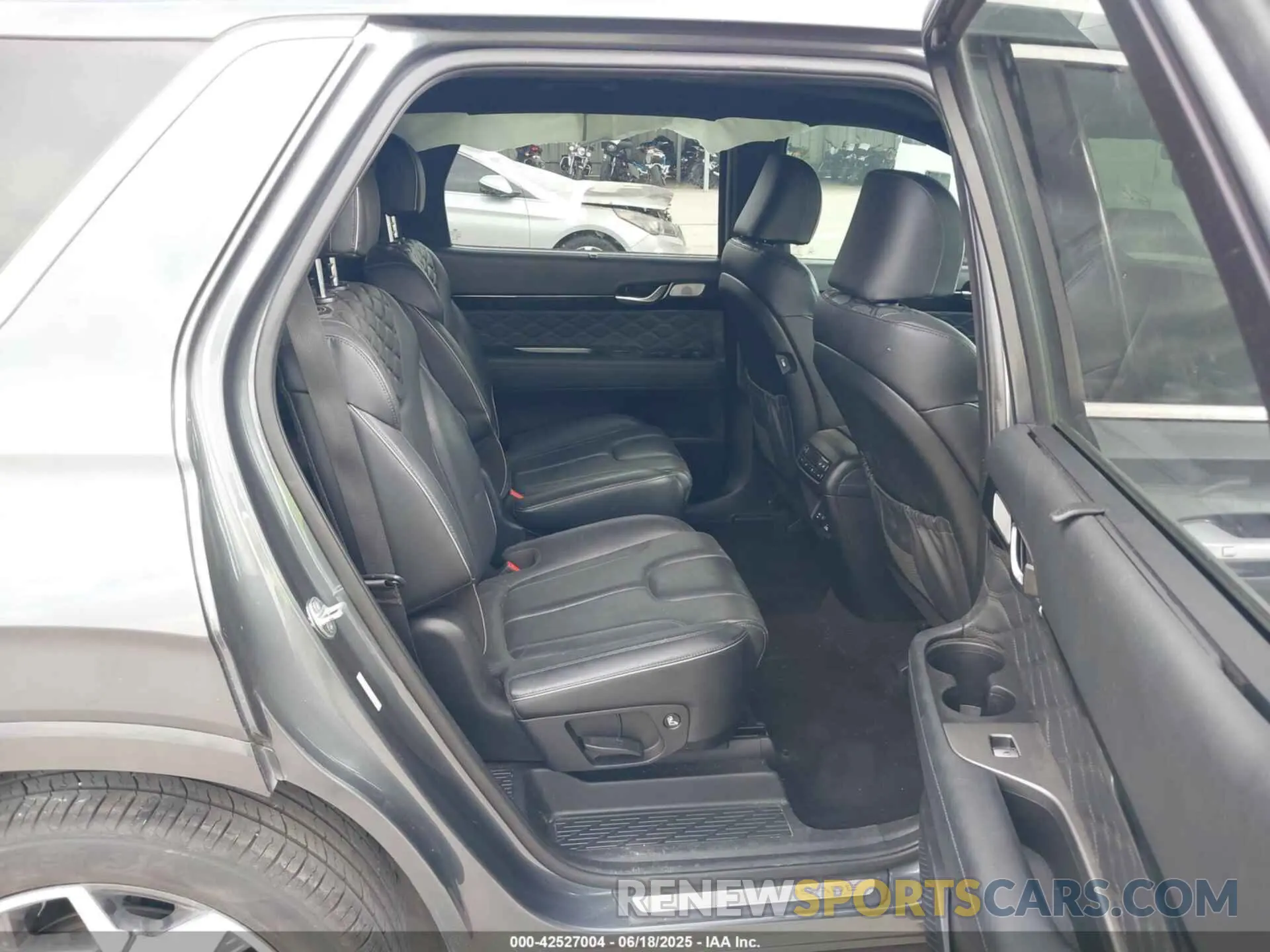 8 fotografías del automóvil dañado KM8R74HE2MU281531 HYUNDAI PALISADE 2021