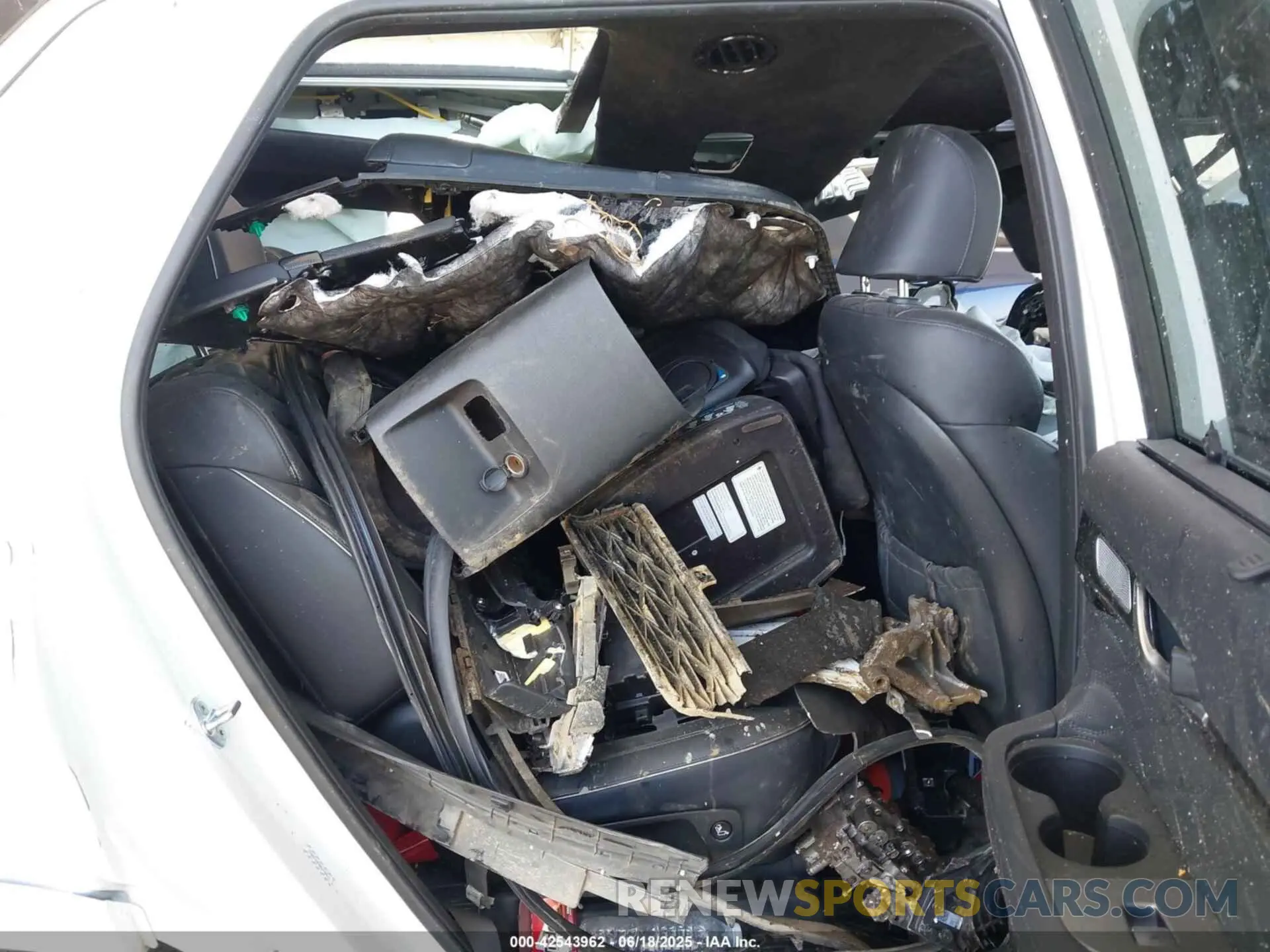 8 fotografías del automóvil dañado KM8R74HE9NU478911 HYUNDAI PALISADE 2022