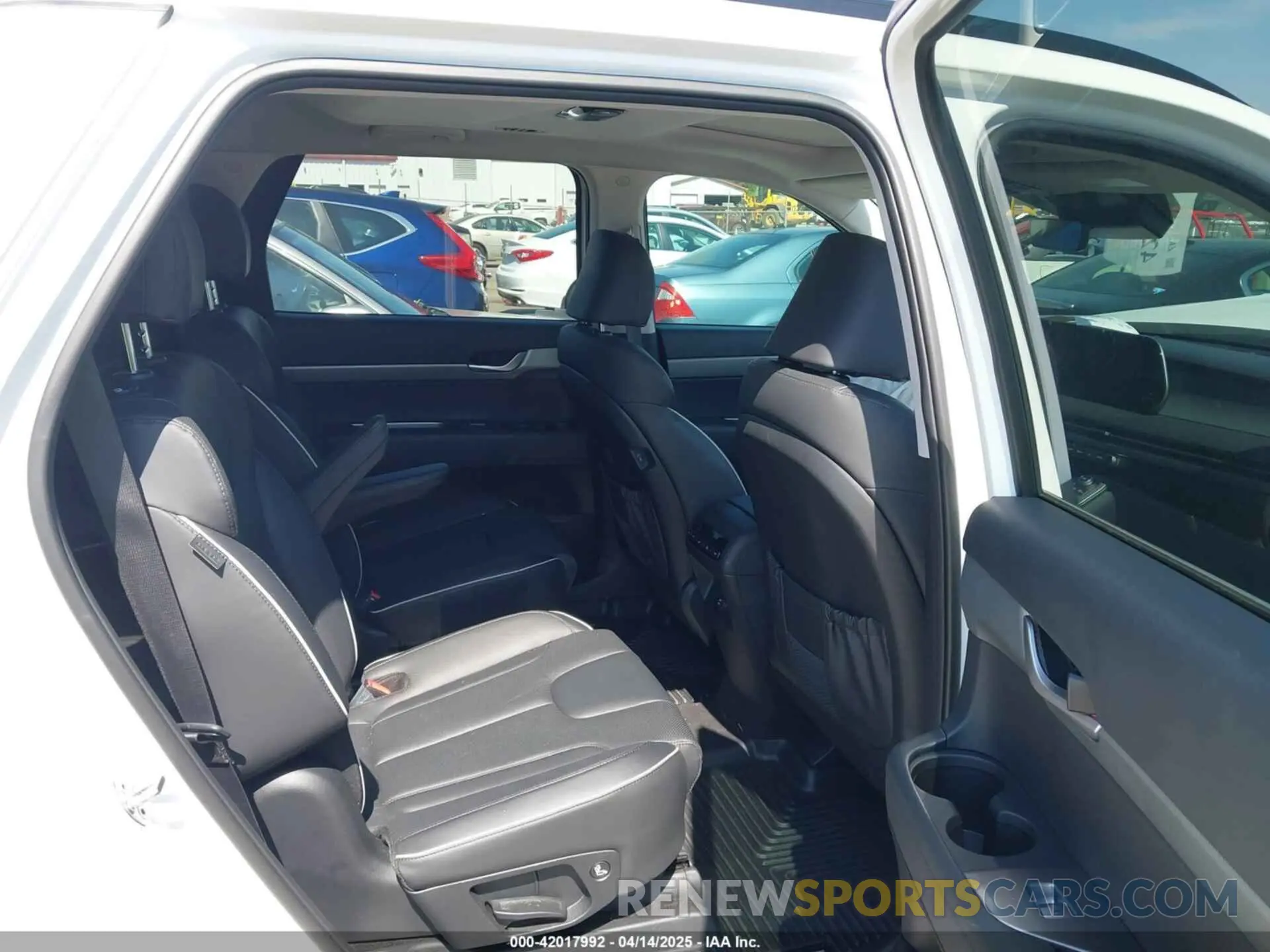 8 fotografías del automóvil dañado KM8R34GE1PU531746 HYUNDAI PALISADE 2023