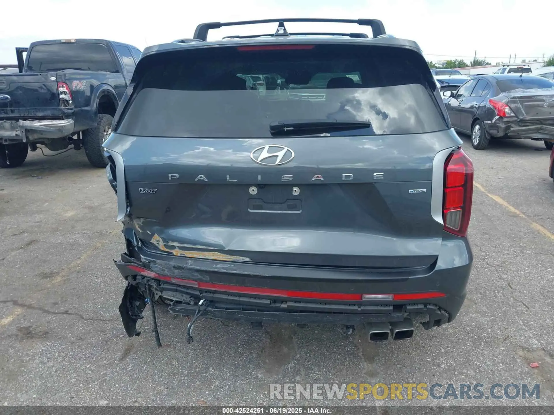 17 fotografías del automóvil dañado KM8R3DGE8PU640253 HYUNDAI PALISADE 2023