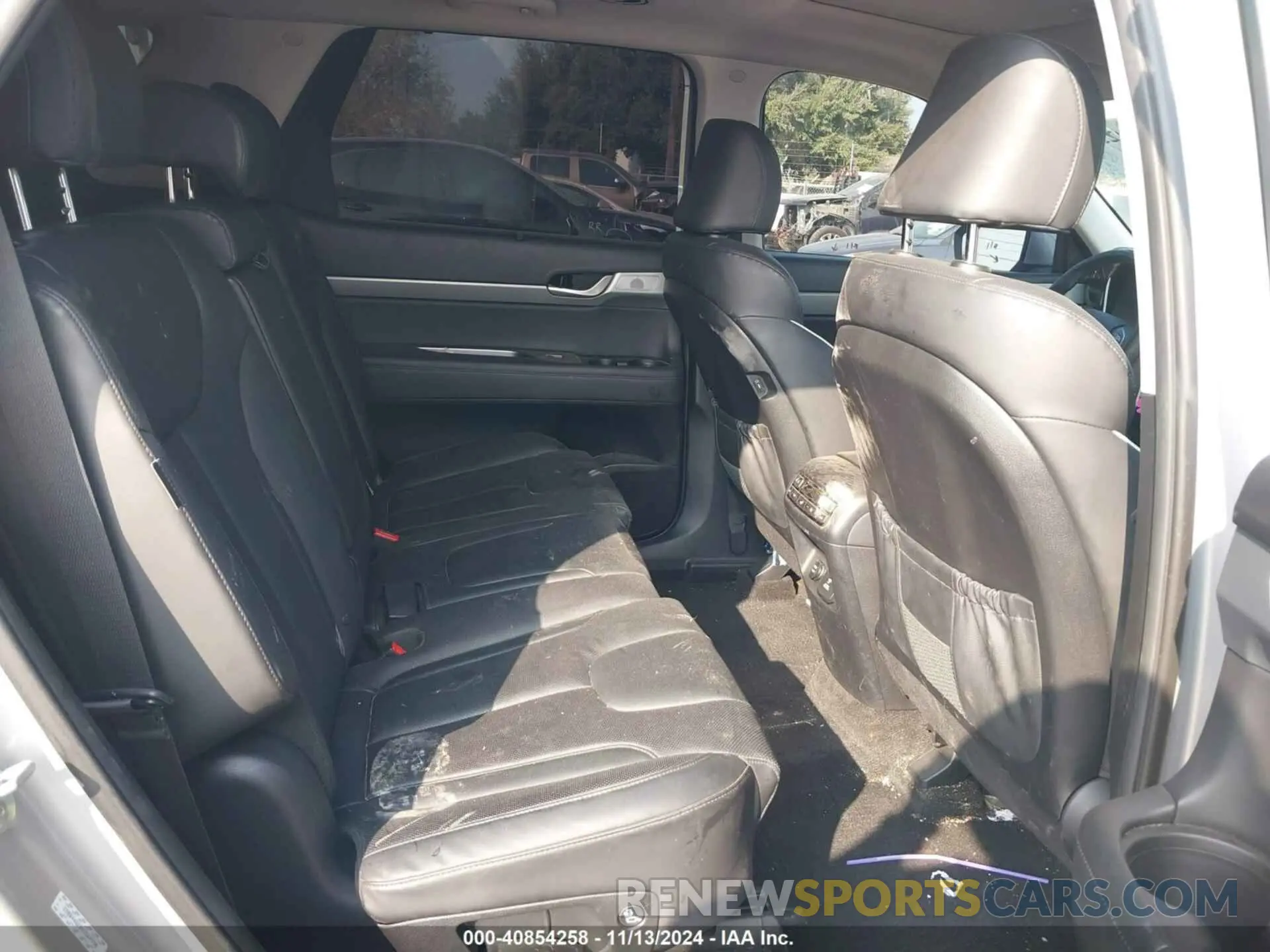 8 fotografías del automóvil dañado KM8R44GE0PU569790 HYUNDAI PALISADE 2023
