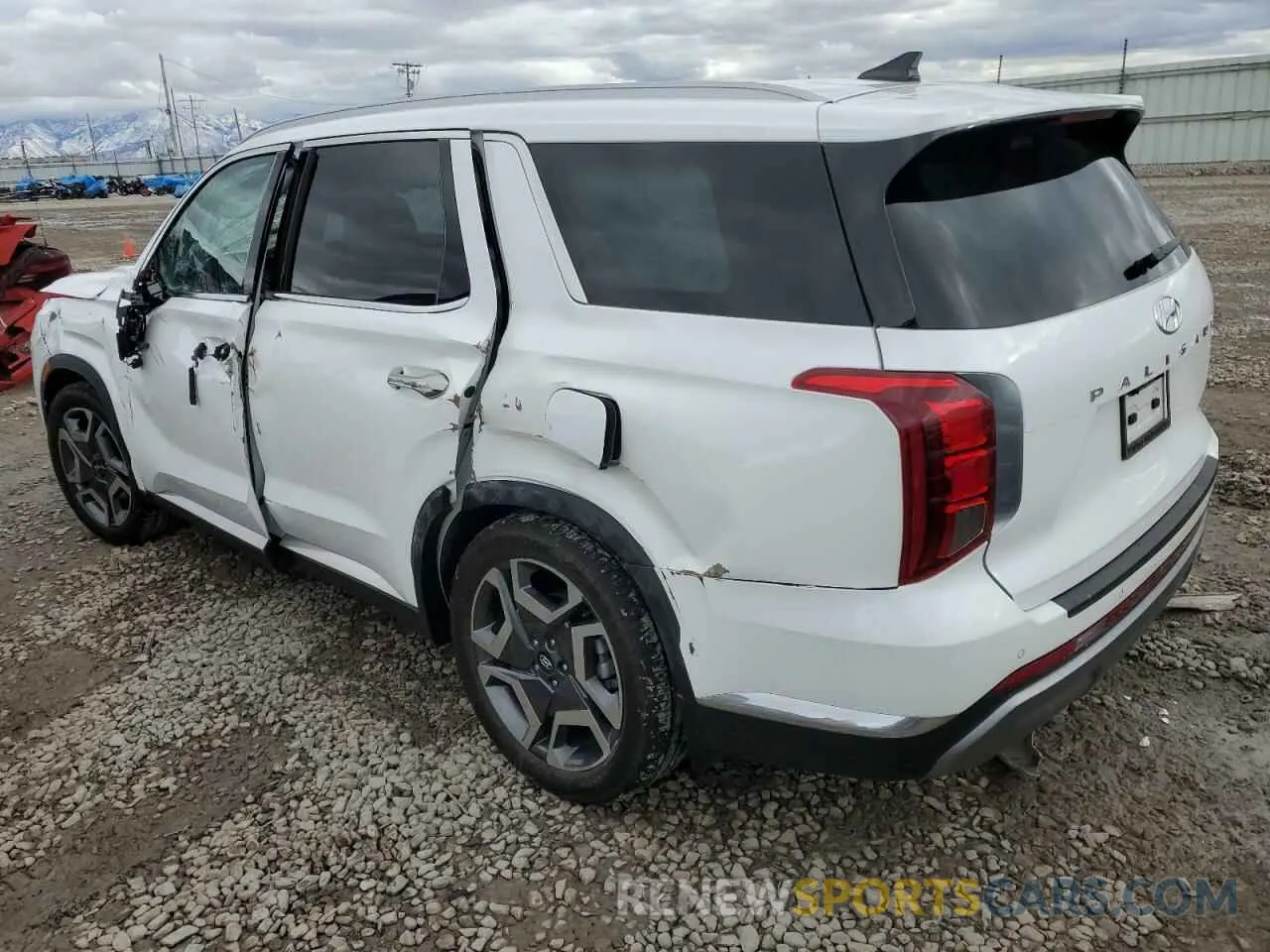 2 fotografías del automóvil dañado KM8R5DGE8PU565886 HYUNDAI PALISADE 2023