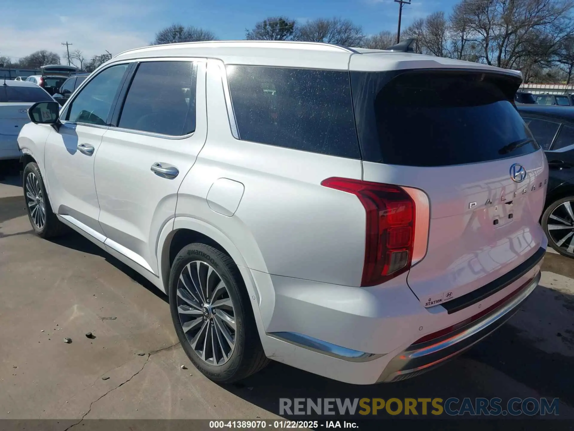 3 fotografías del automóvil dañado KM8R74GE6PU553598 HYUNDAI PALISADE 2023