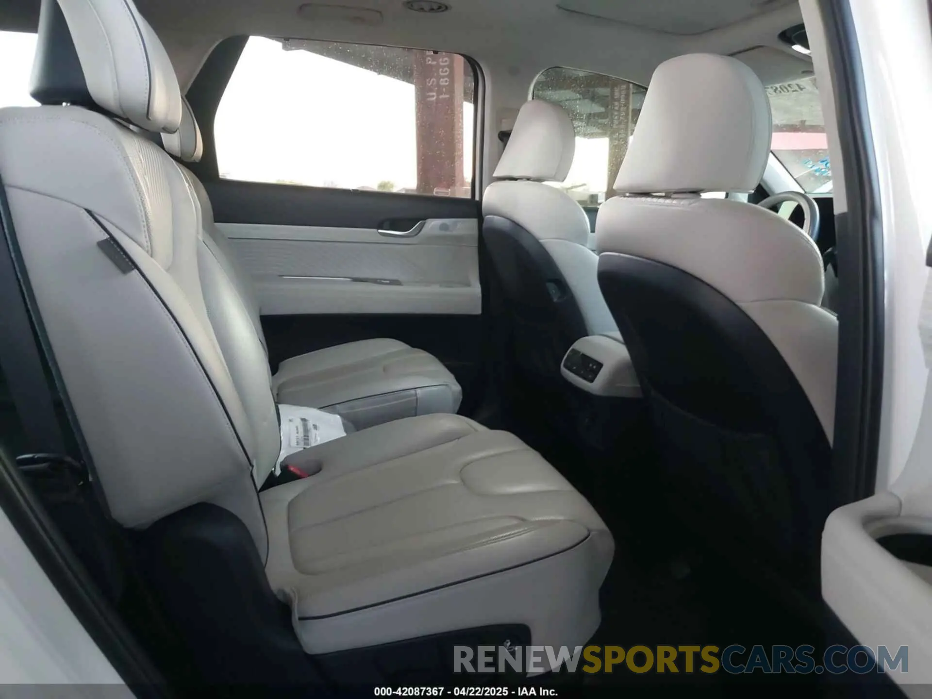 8 fotografías del automóvil dañado KM8R74GE7PU590854 HYUNDAI PALISADE 2023