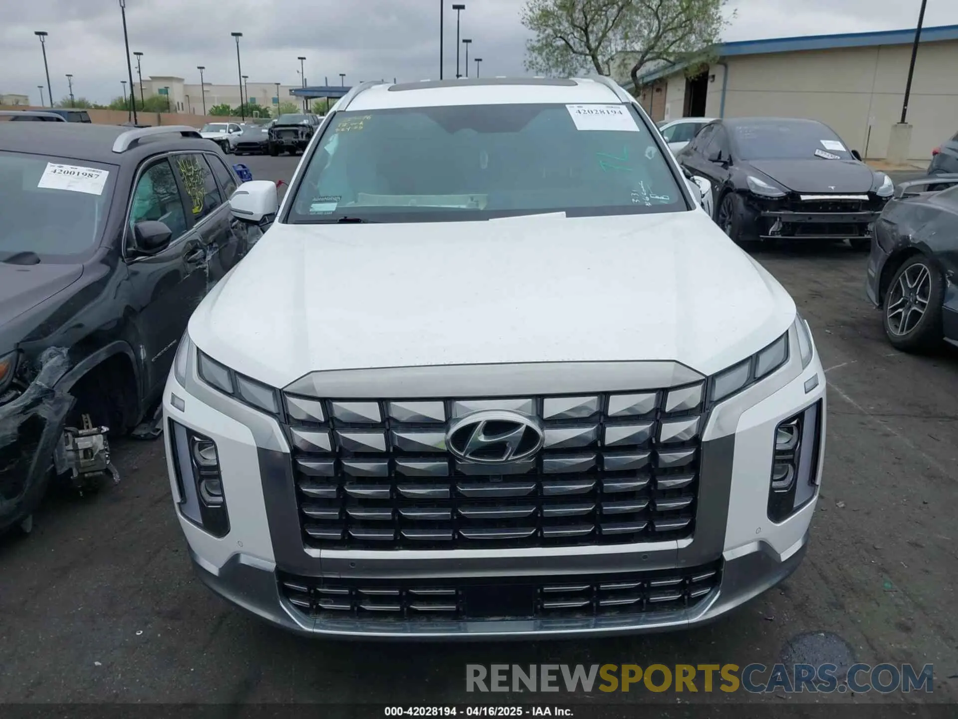 13 fotografías del automóvil dañado KM8R74GEXPU516330 HYUNDAI PALISADE 2023