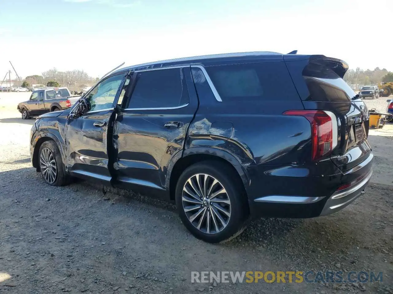 2 fotografías del automóvil dañado KM8R7DGE0PU584622 HYUNDAI PALISADE 2023