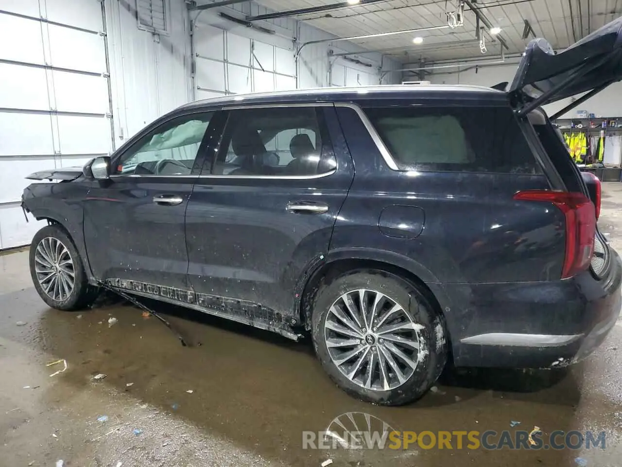 2 fotografías del automóvil dañado KM8R7DGE2PU568440 HYUNDAI PALISADE 2023