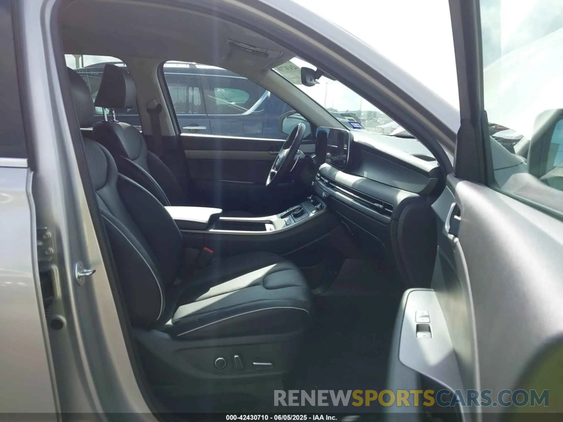 5 fotografías del automóvil dañado KM8R24GE3RU800173 HYUNDAI PALISADE 2024