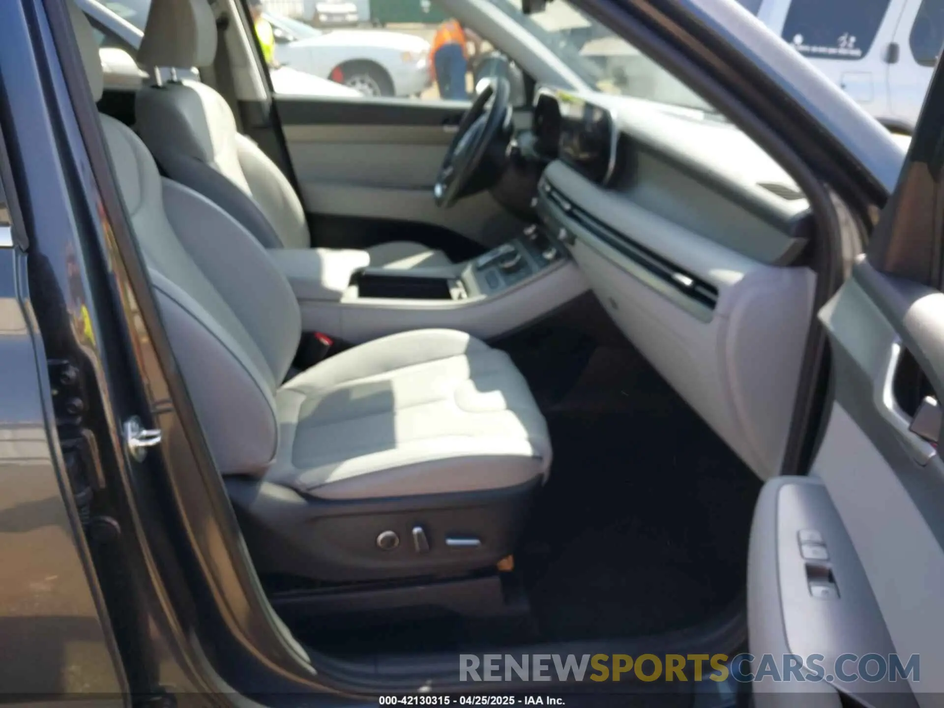 5 fotografías del automóvil dañado KM8R2DGE1RU682530 HYUNDAI PALISADE 2024