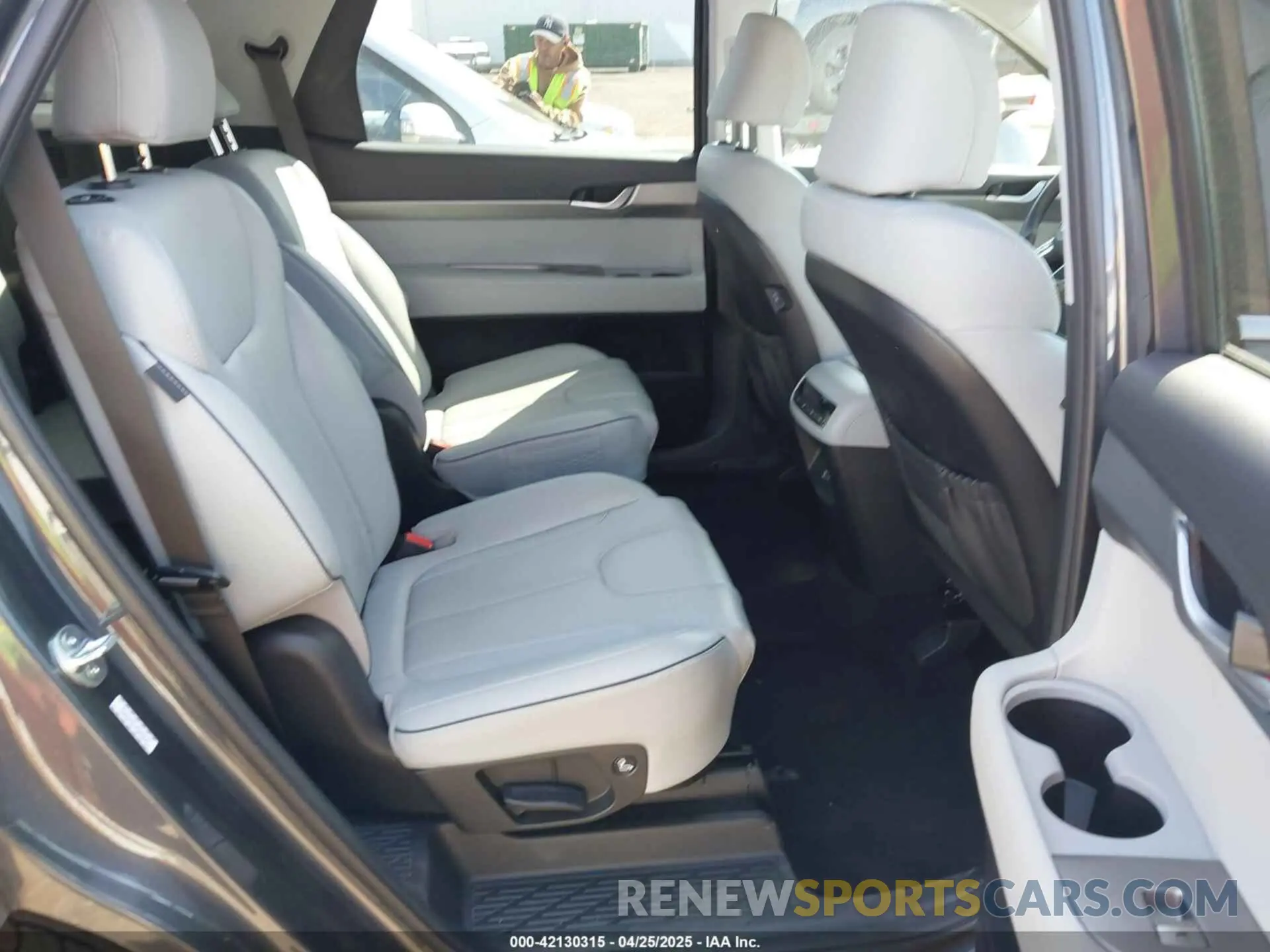 8 fotografías del automóvil dañado KM8R2DGE1RU682530 HYUNDAI PALISADE 2024
