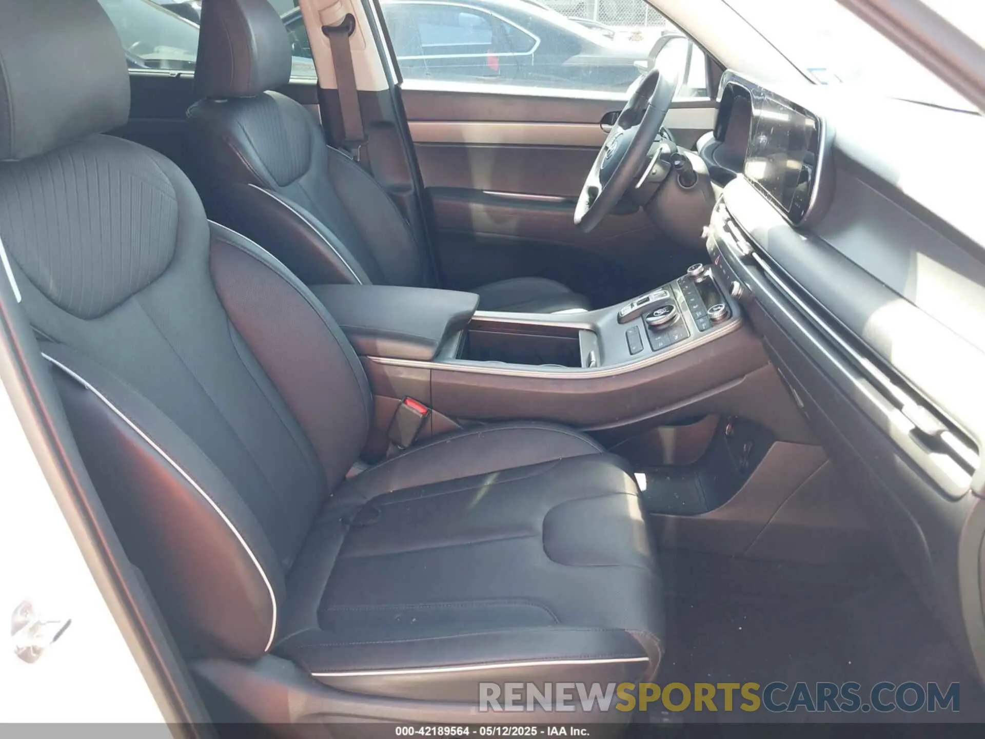 5 fotografías del automóvil dañado KM8R34GE2RU725138 HYUNDAI PALISADE 2024