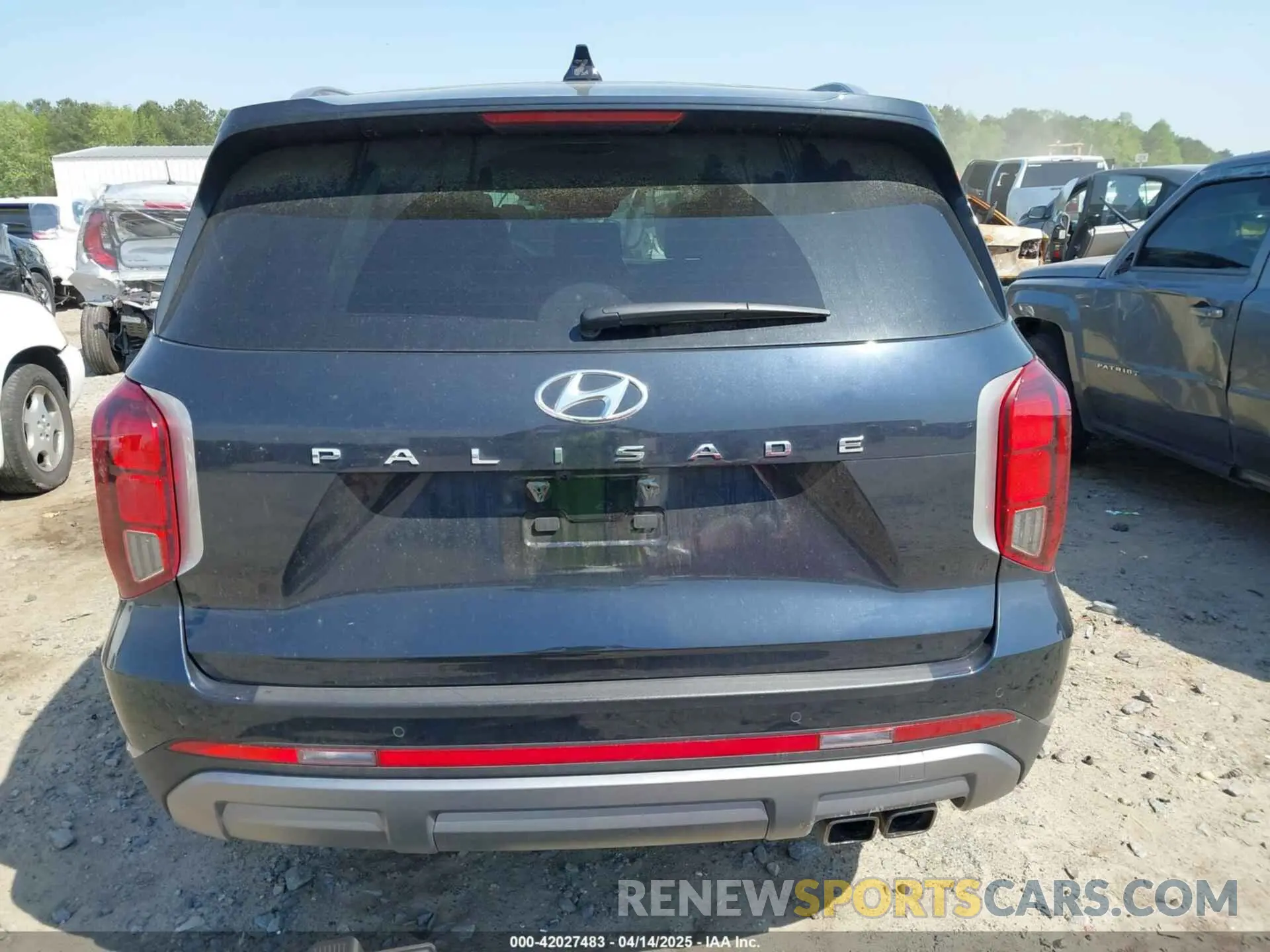 16 fotografías del automóvil dañado KM8R44GE0RU732408 HYUNDAI PALISADE 2024