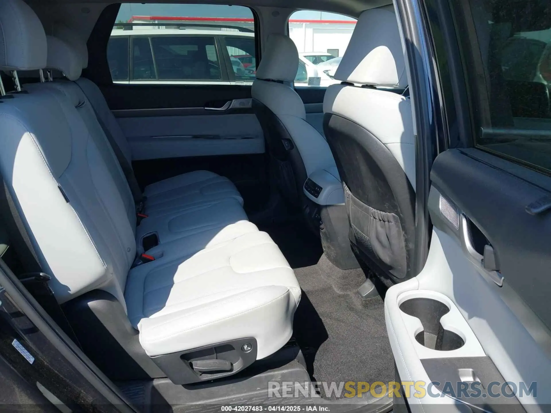 8 fotografías del automóvil dañado KM8R44GE0RU732408 HYUNDAI PALISADE 2024