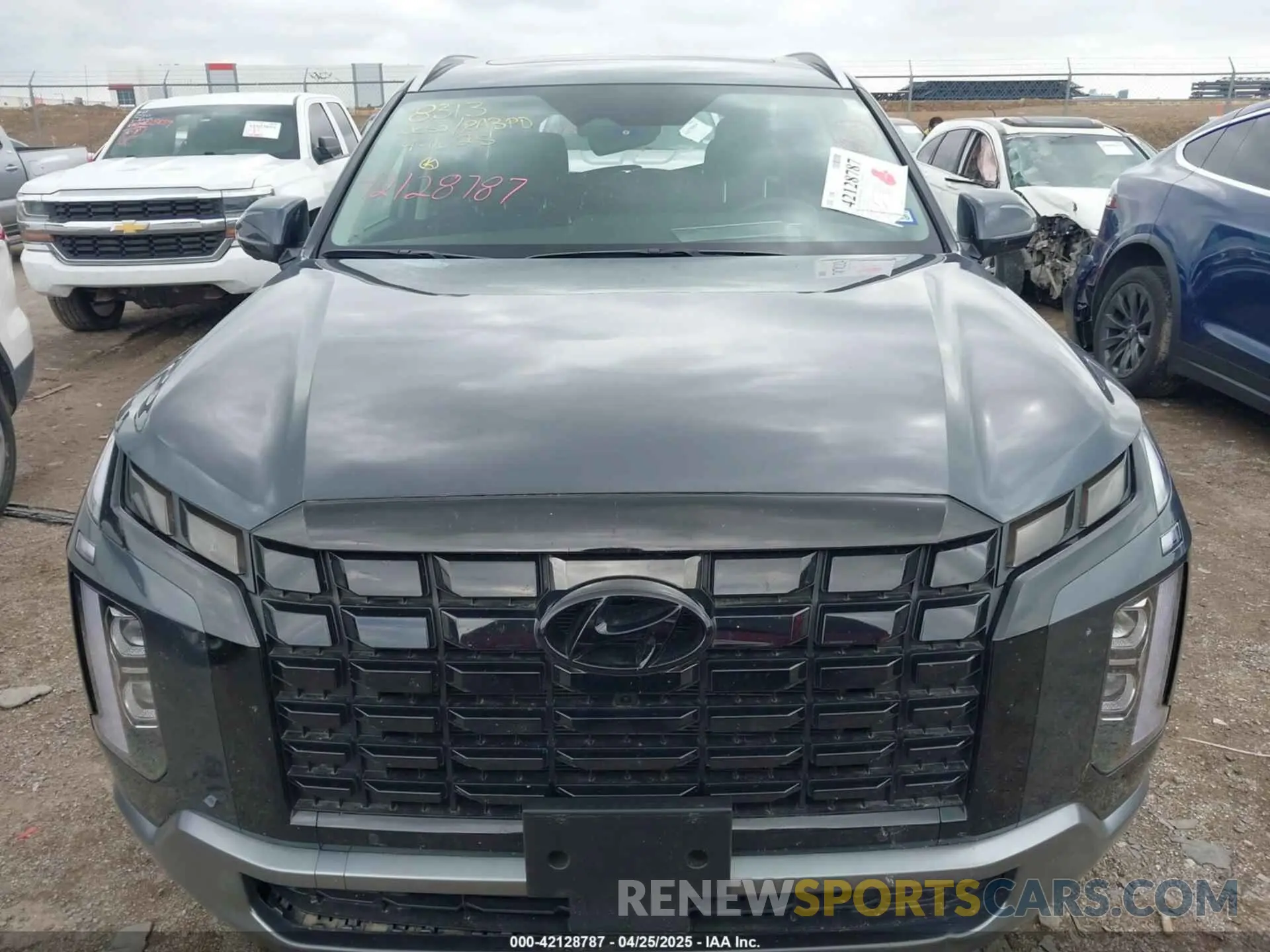 12 fotografías del automóvil dañado KM8R44GE6RU785338 HYUNDAI PALISADE 2024