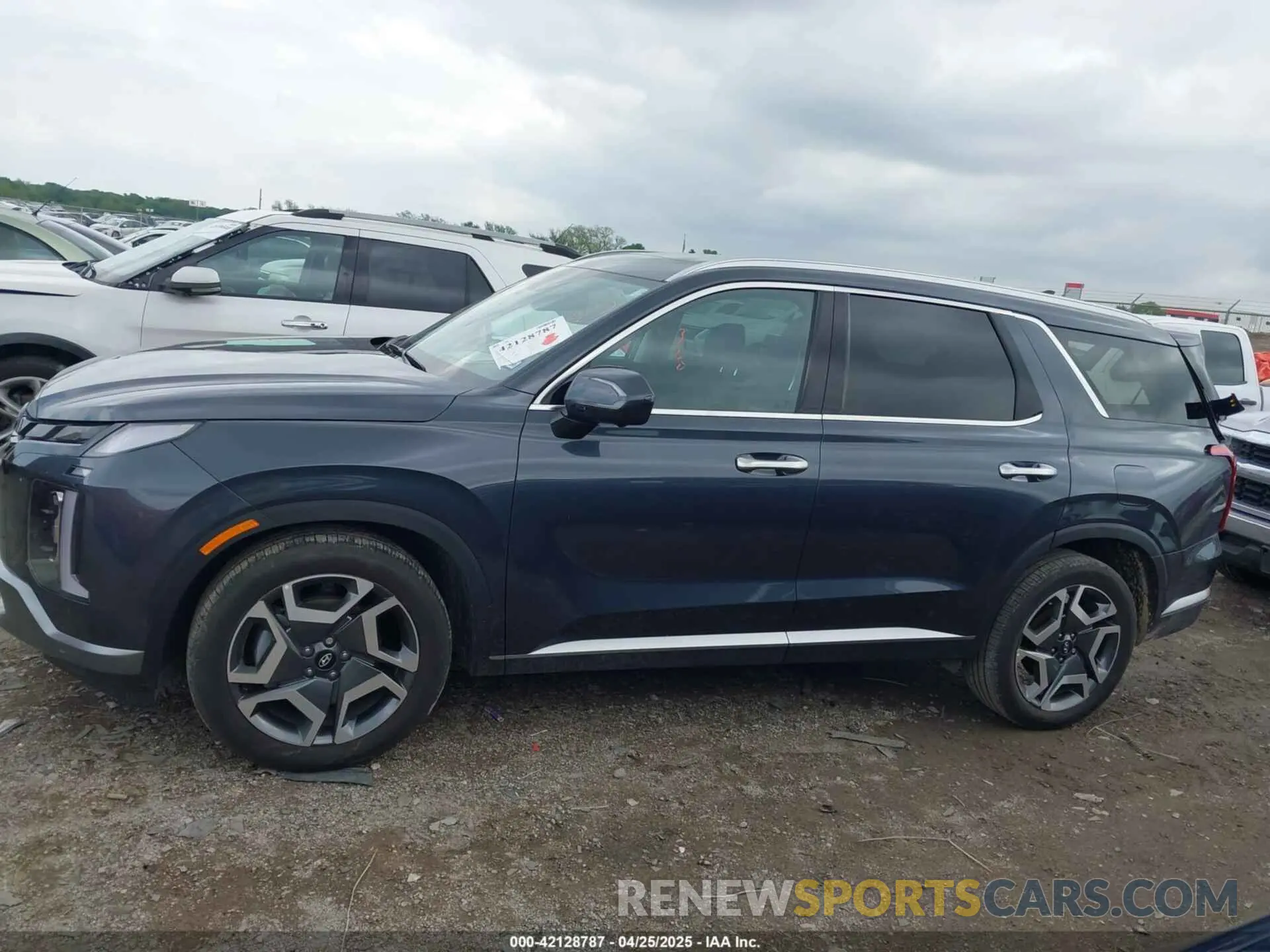 14 fotografías del automóvil dañado KM8R44GE6RU785338 HYUNDAI PALISADE 2024