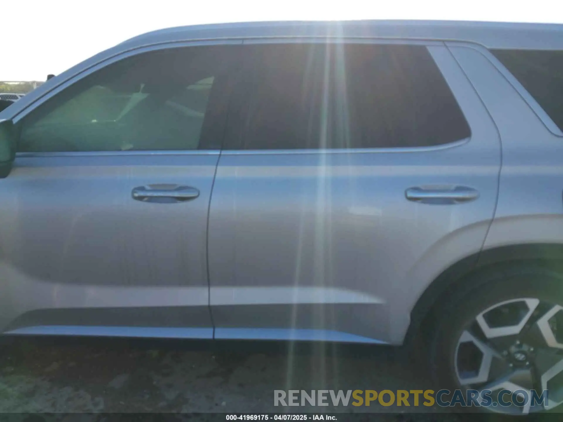 14 fotografías del automóvil dañado KM8R44GE6RU802736 HYUNDAI PALISADE 2024