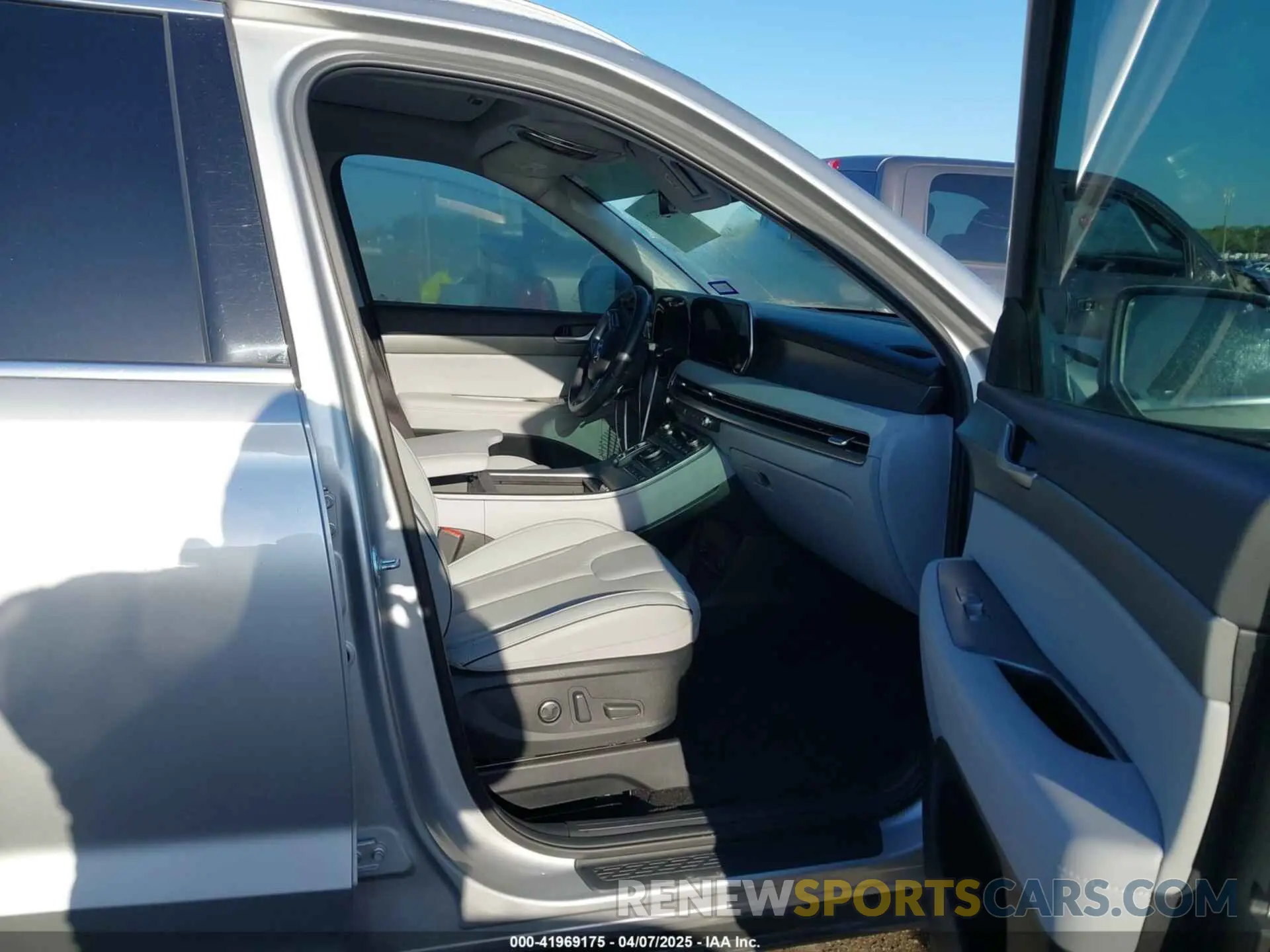 5 fotografías del automóvil dañado KM8R44GE6RU802736 HYUNDAI PALISADE 2024