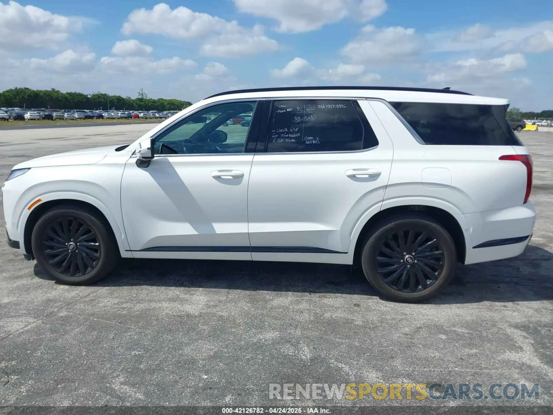 15 fotografías del automóvil dañado KM8R7DGE3RU712029 HYUNDAI PALISADE 2024