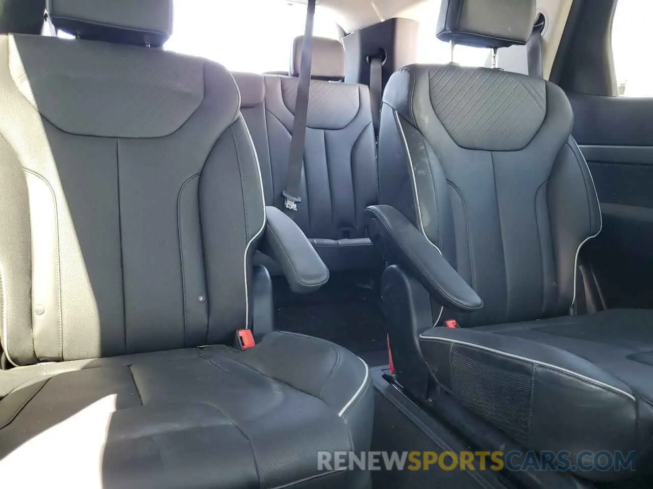 10 fotografías del automóvil dañado KM8R24GE9SU816416 HYUNDAI PALISADE 2025