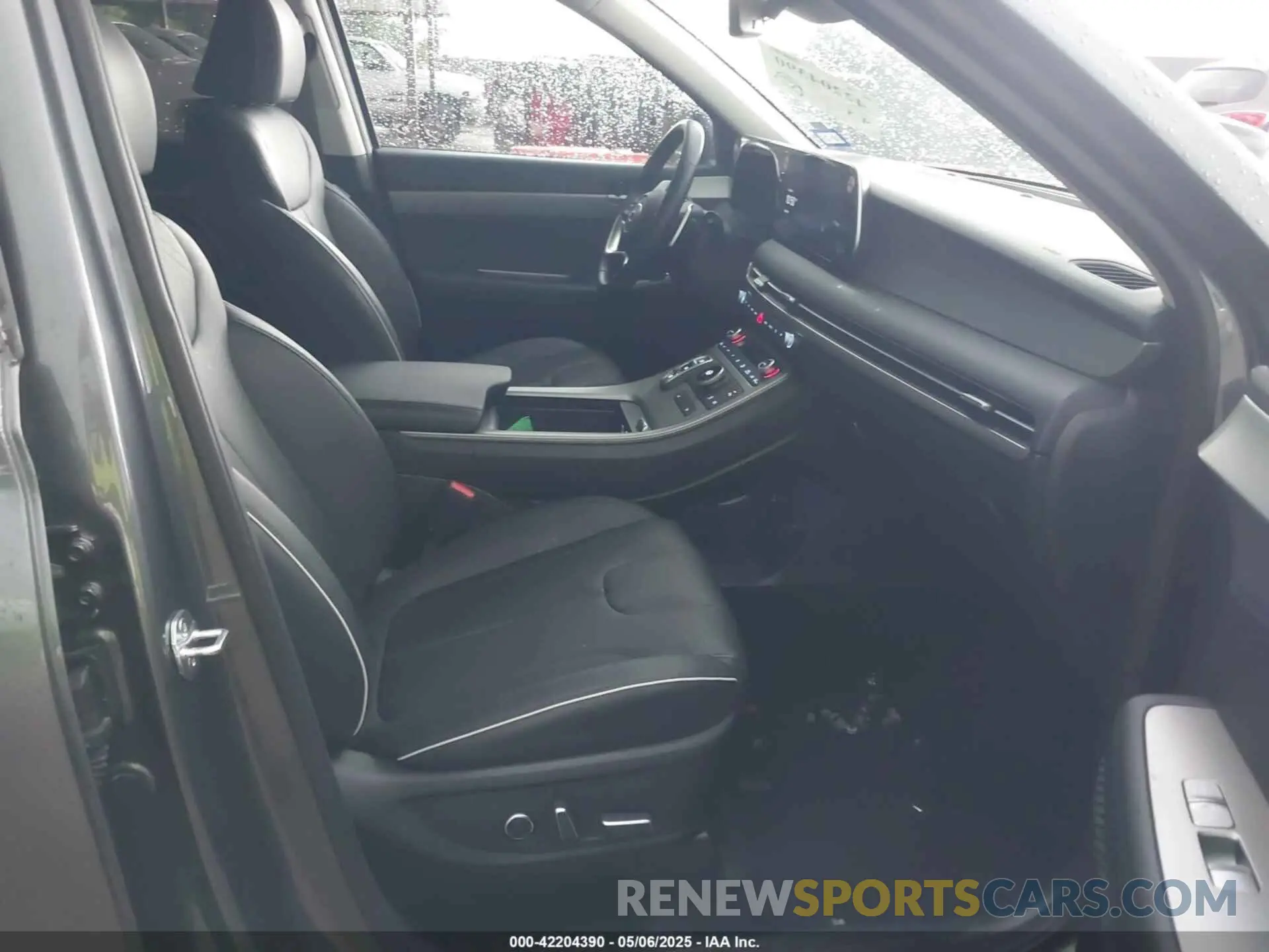 5 fotografías del automóvil dañado KM8R24GE9SU833264 HYUNDAI PALISADE 2025