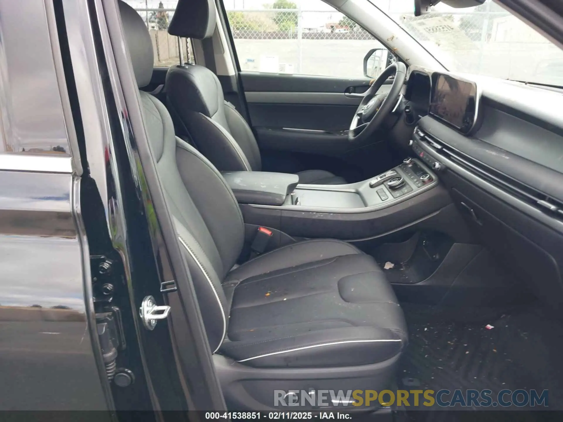 5 fotografías del automóvil dañado KM8R3DGE0SU831156 HYUNDAI PALISADE 2025