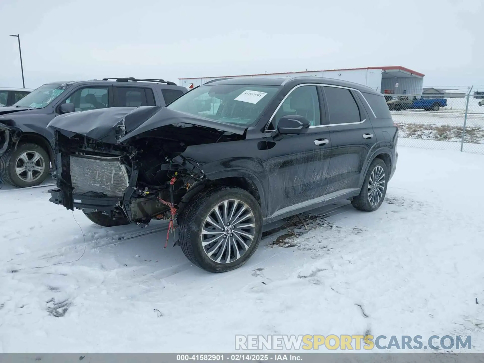 2 fotografías del automóvil dañado KM8R7DGE4SU848935 HYUNDAI PALISADE 2025