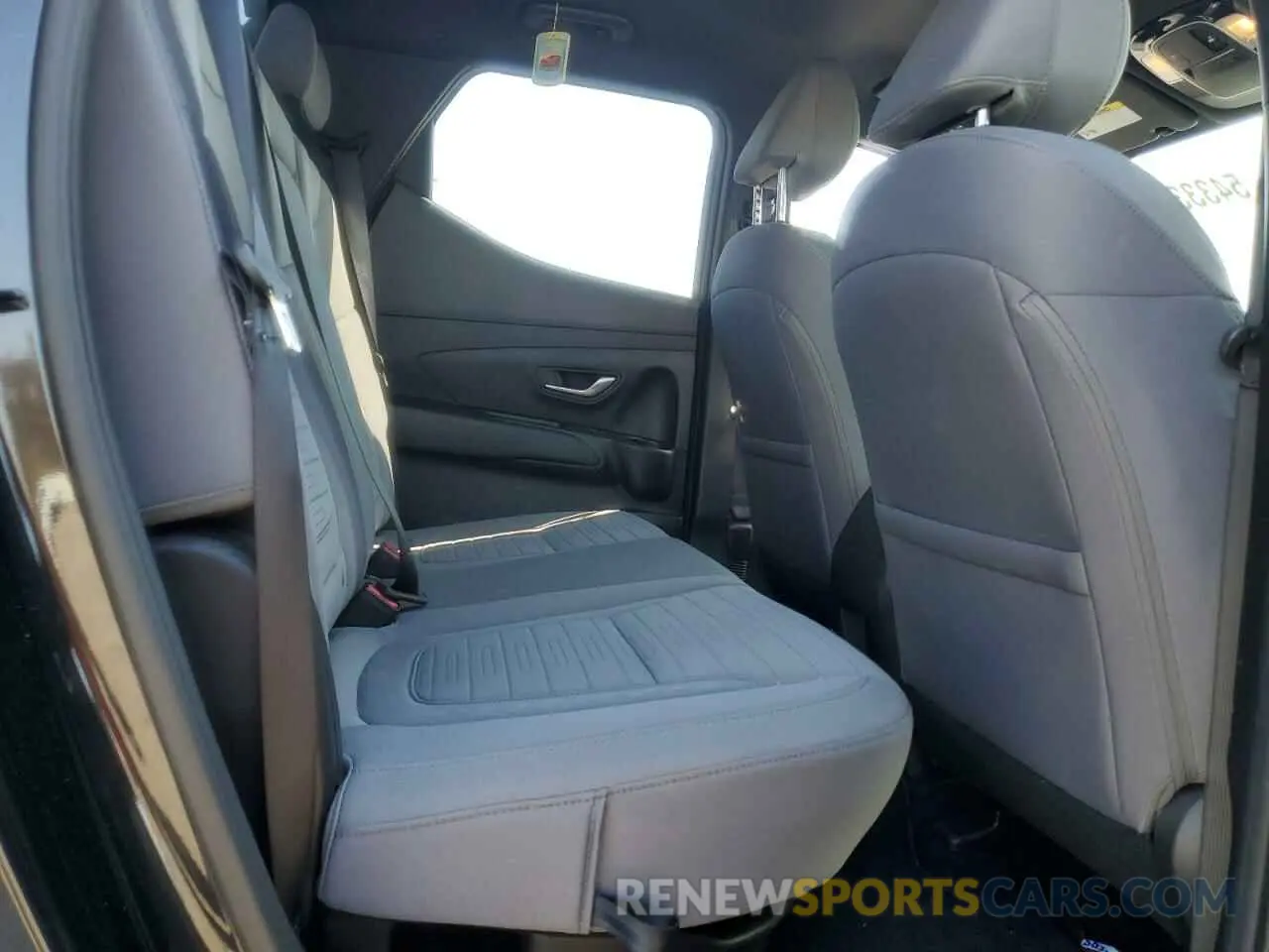 10 fotografías del automóvil dañado 5NTJADAE1NH033815 HYUNDAI SANTA CRUZ 2022